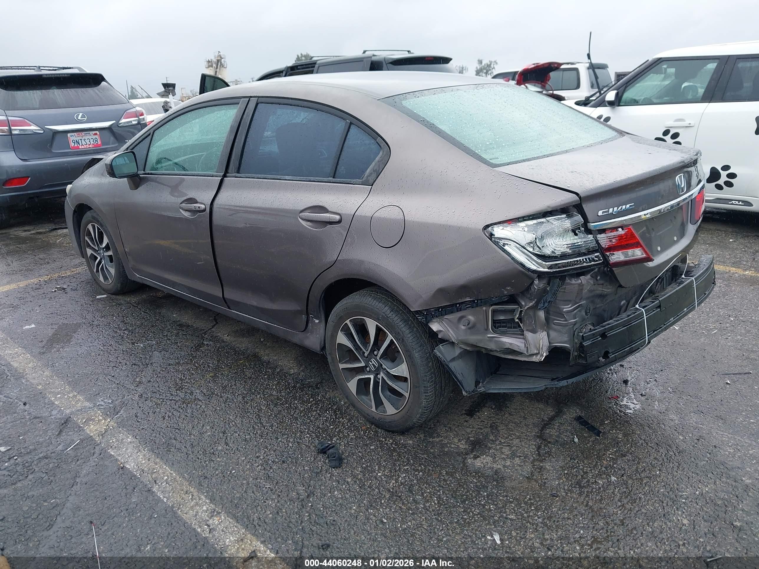 HONDA CIVIC image 3