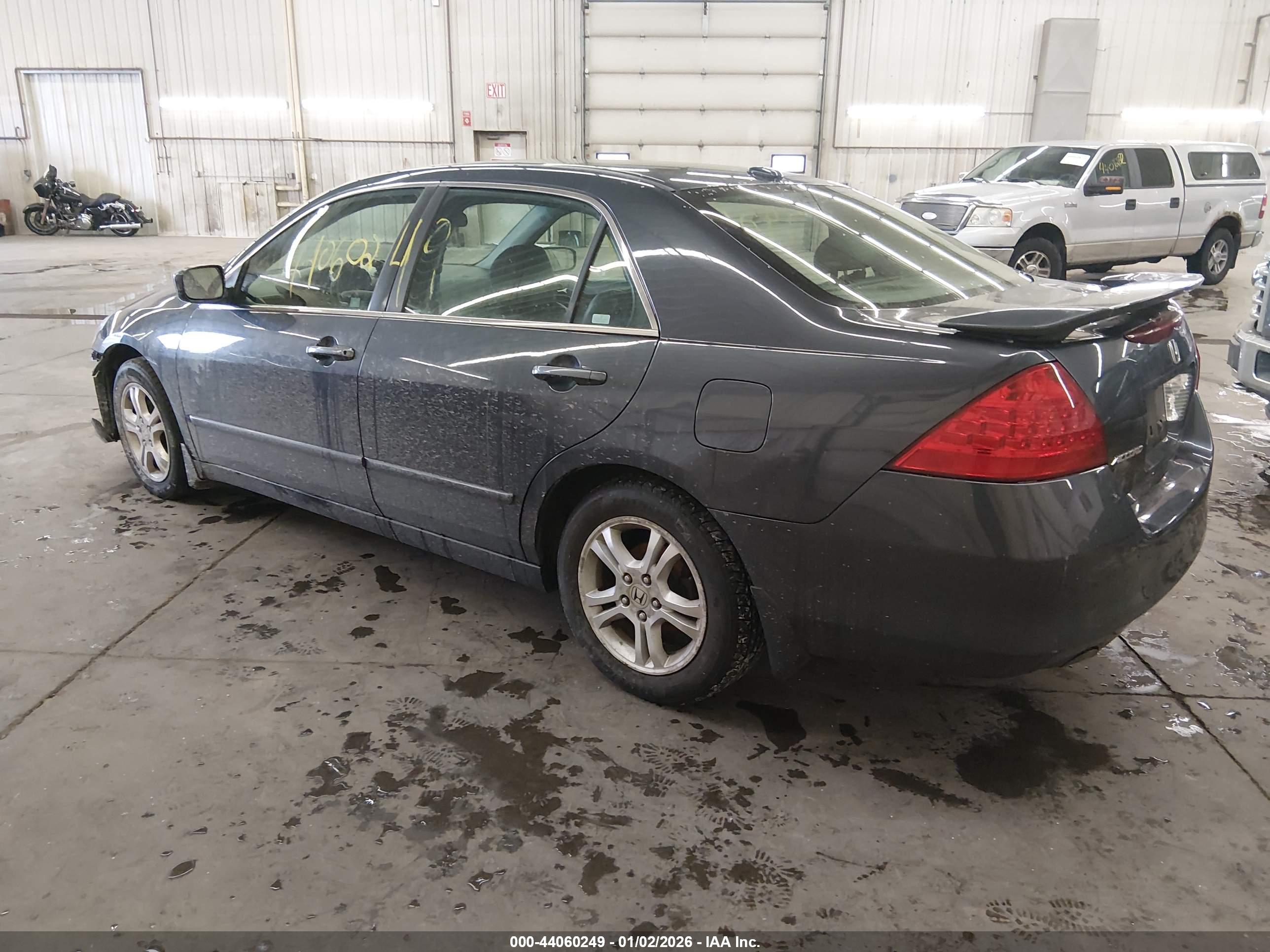 HONDA ACCORD image 3