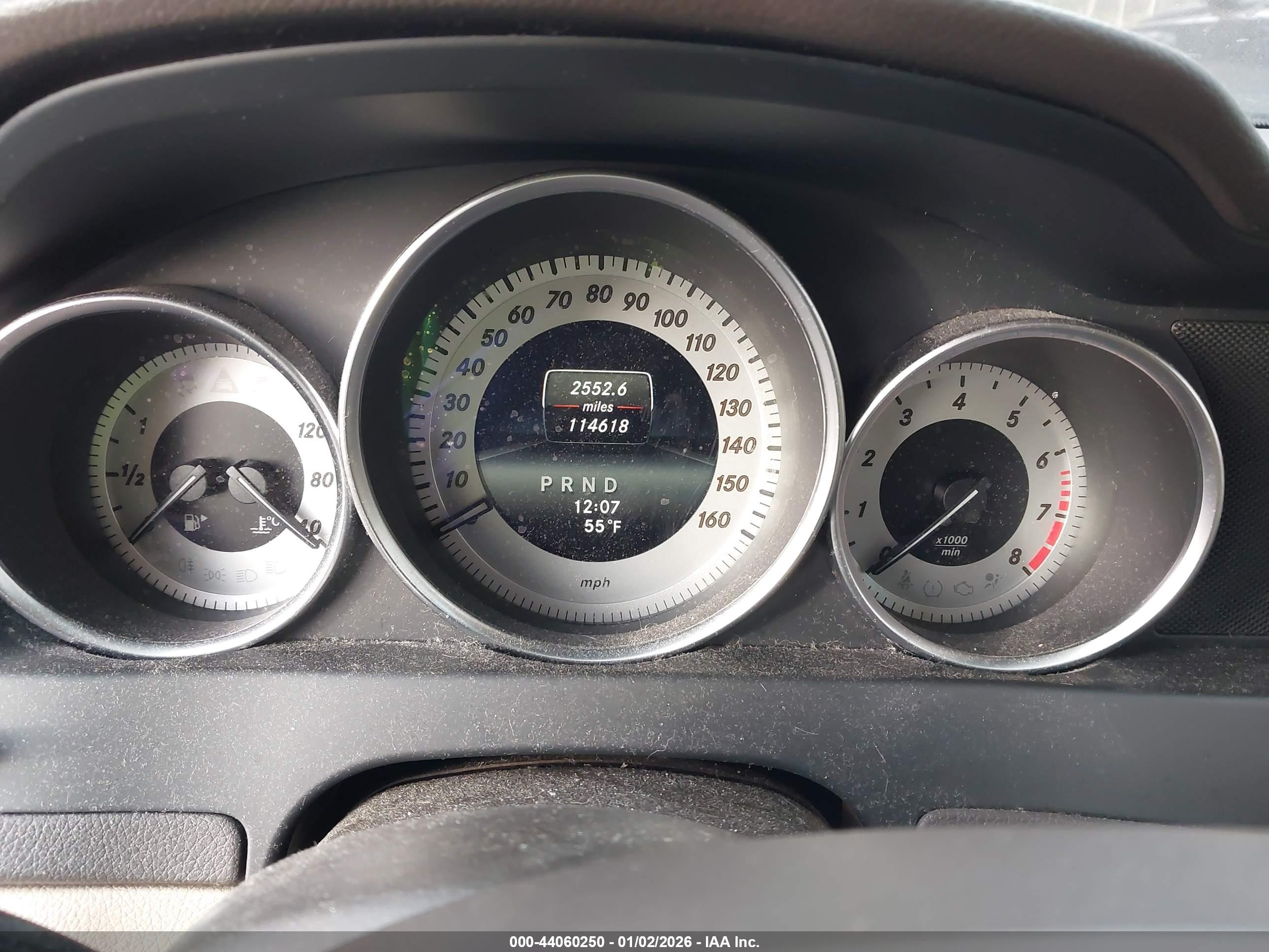 MERCEDES-BENZ C-CLASS image 7