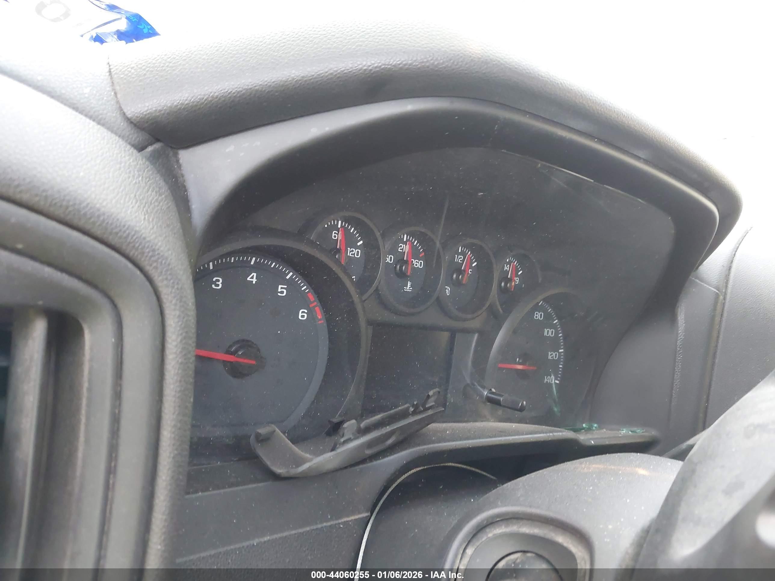 CHEVROLET SILVERADO image 7