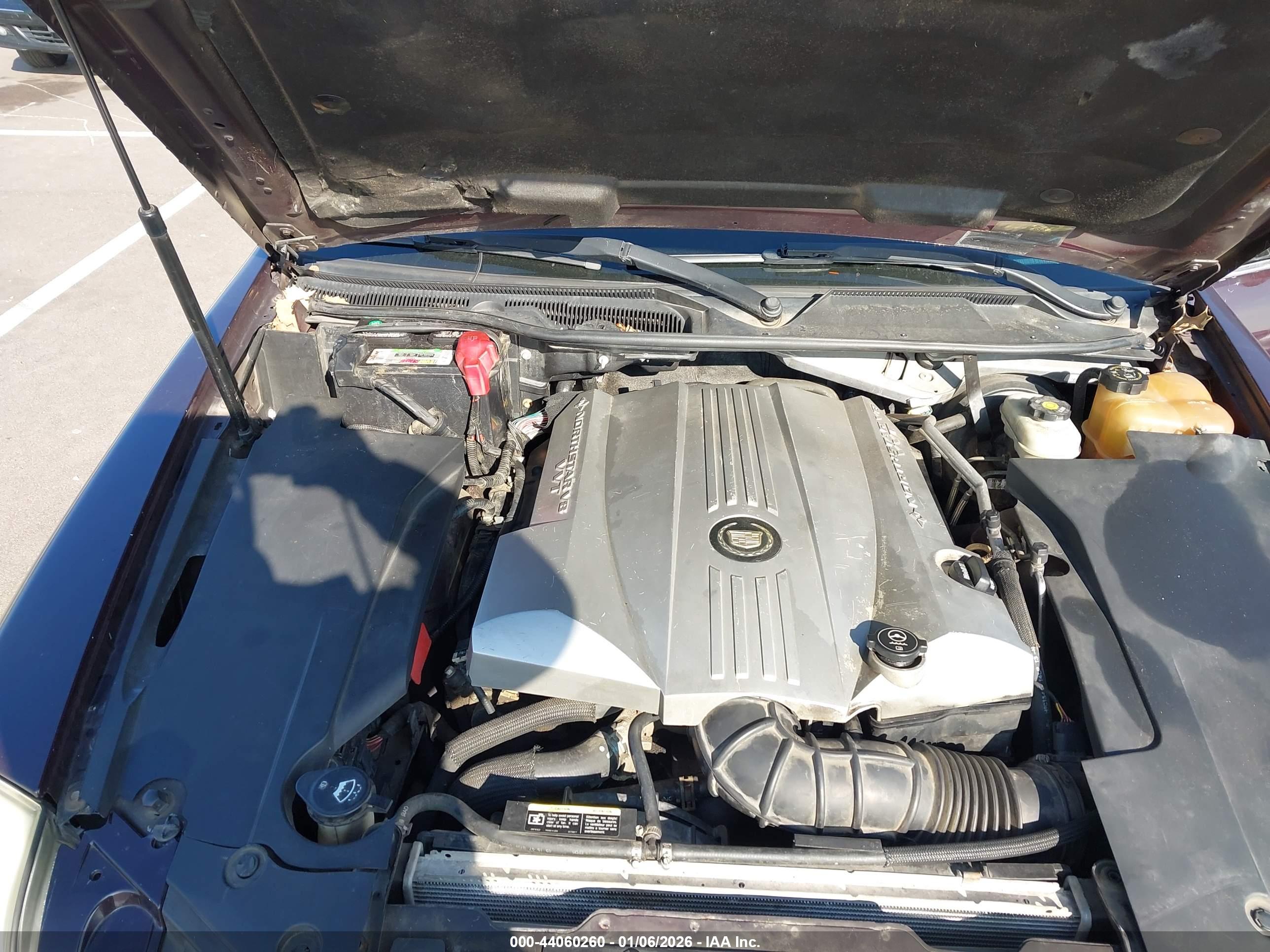 CADILLAC STS image 10