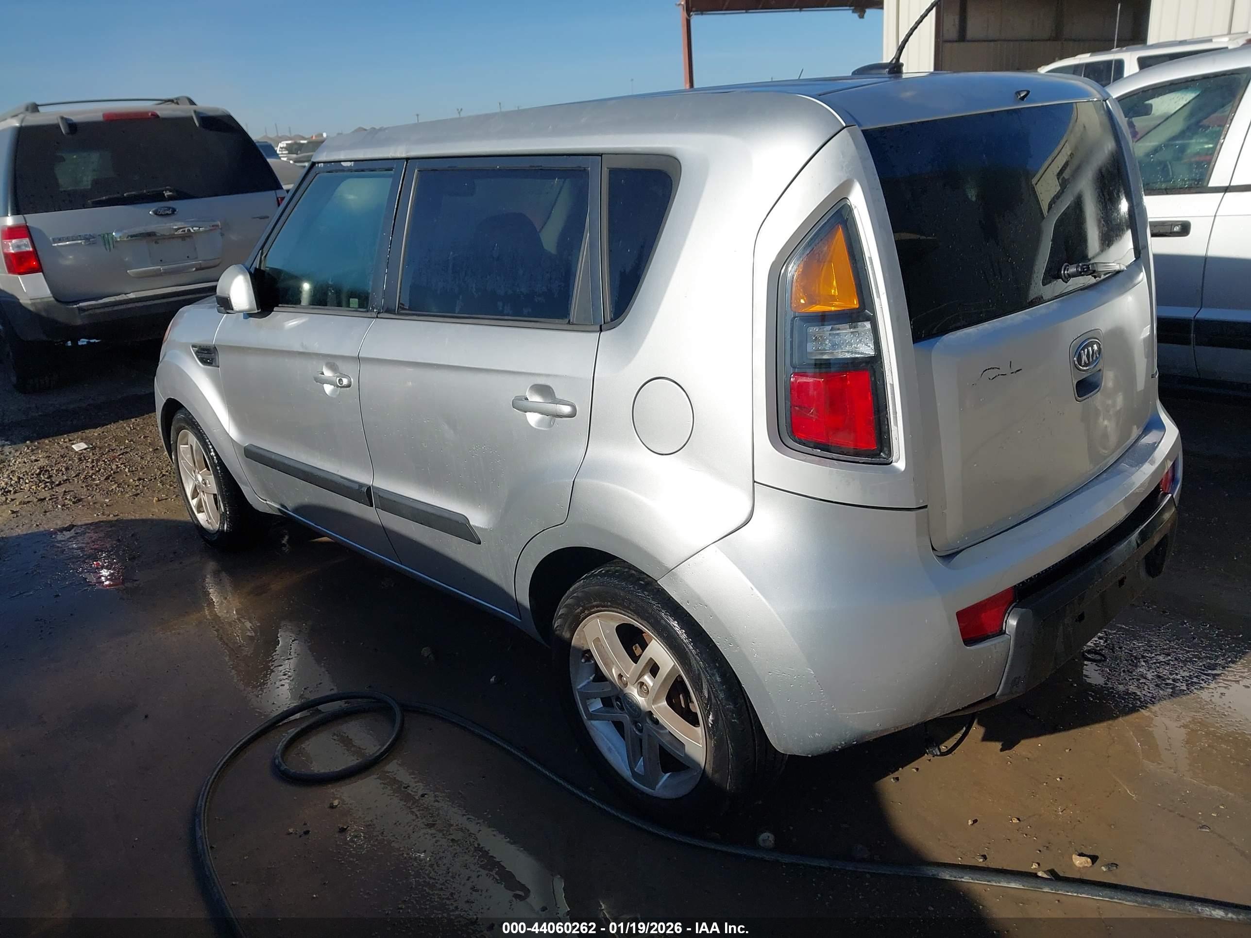 KIA SOUL image 3