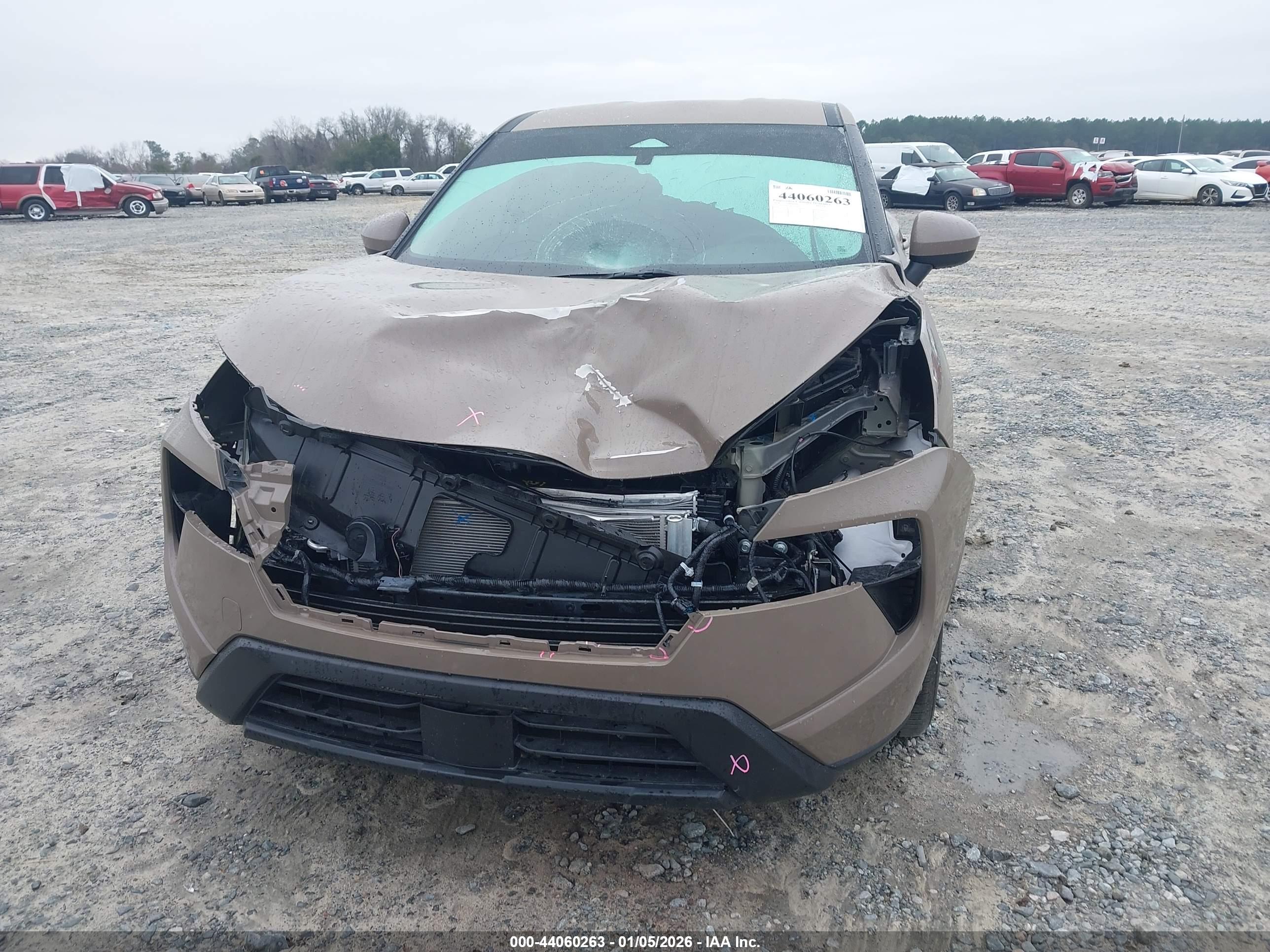 NISSAN ROGUE image 6