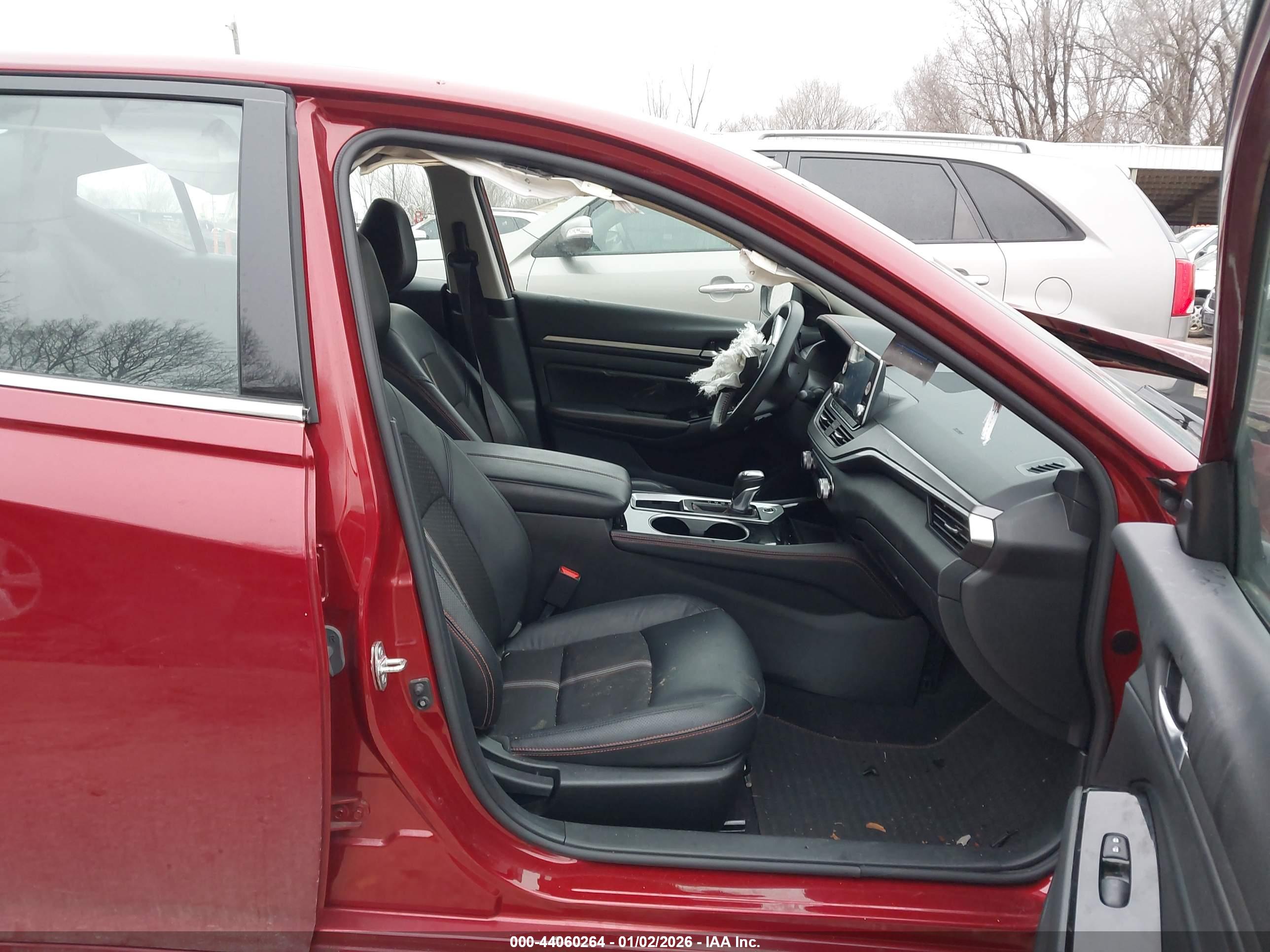 NISSAN ALTIMA image 5
