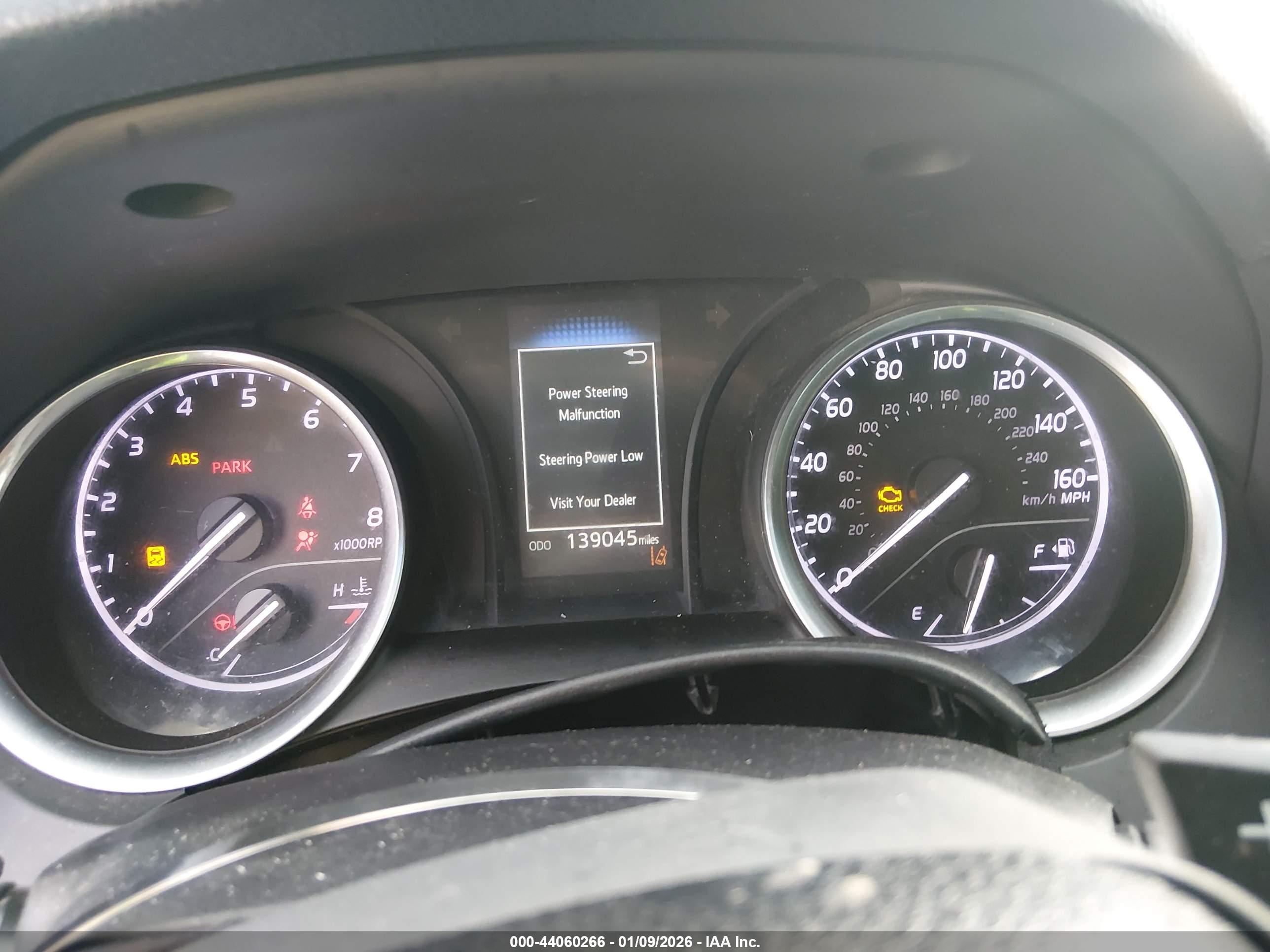 TOYOTA CAMRY image 7