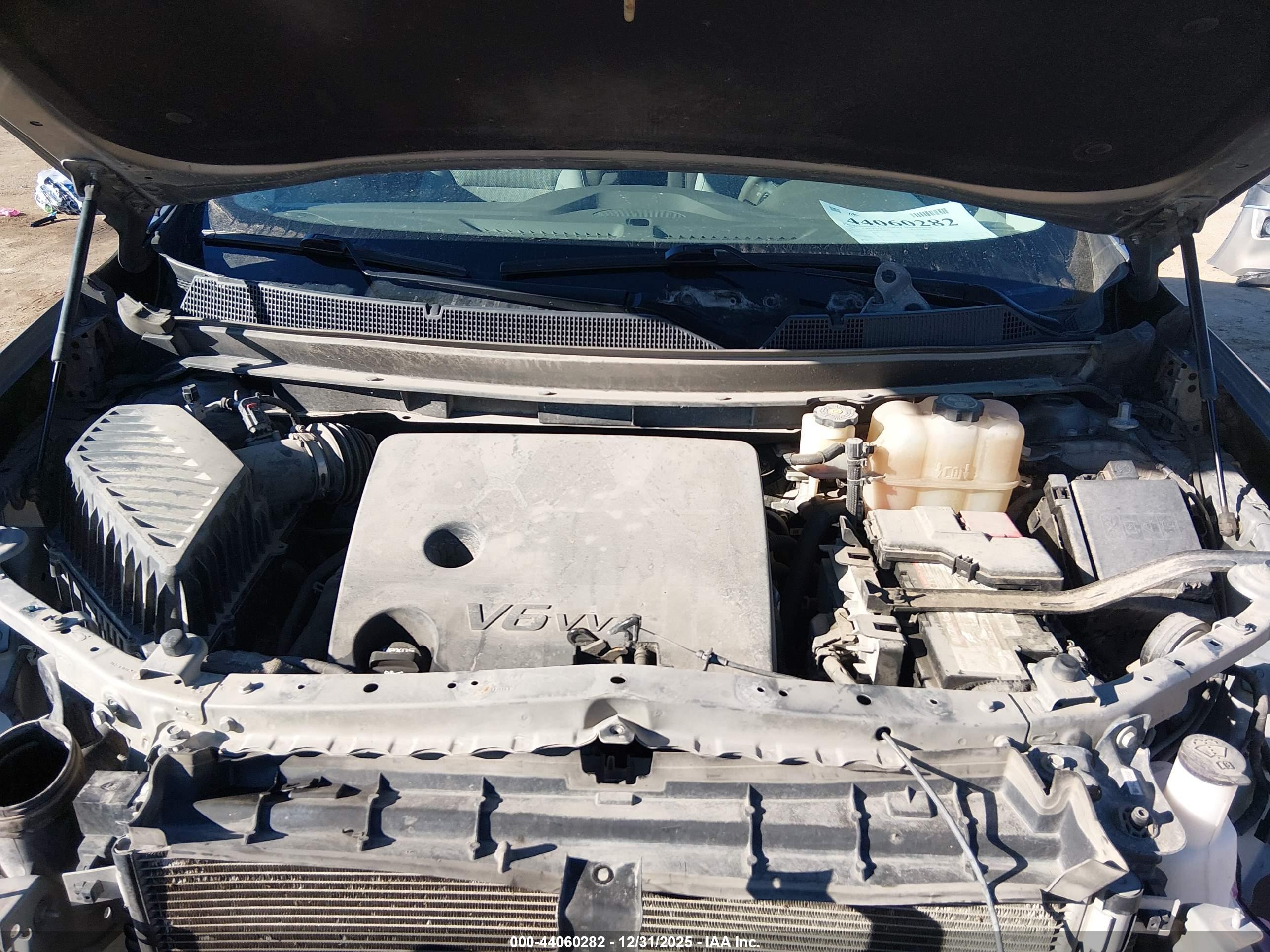 CHEVROLET TRAVERSE image 10