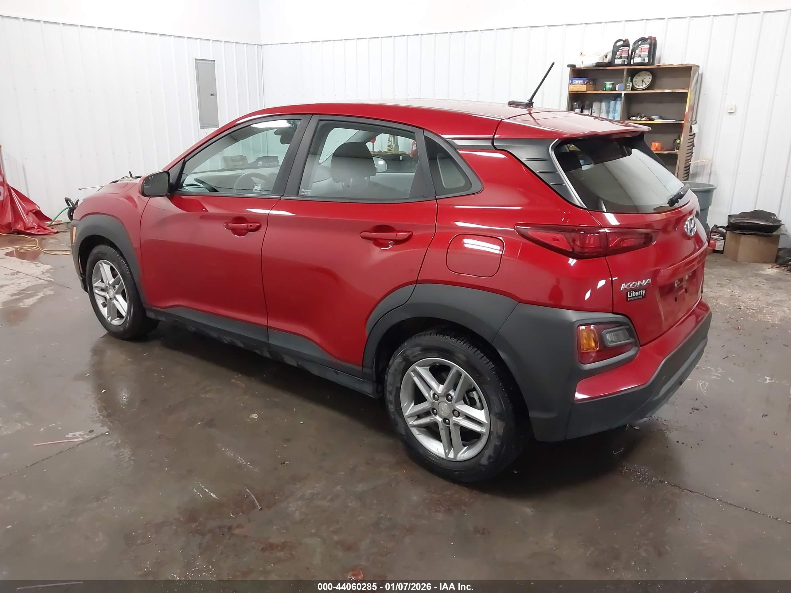 HYUNDAI KONA image 3