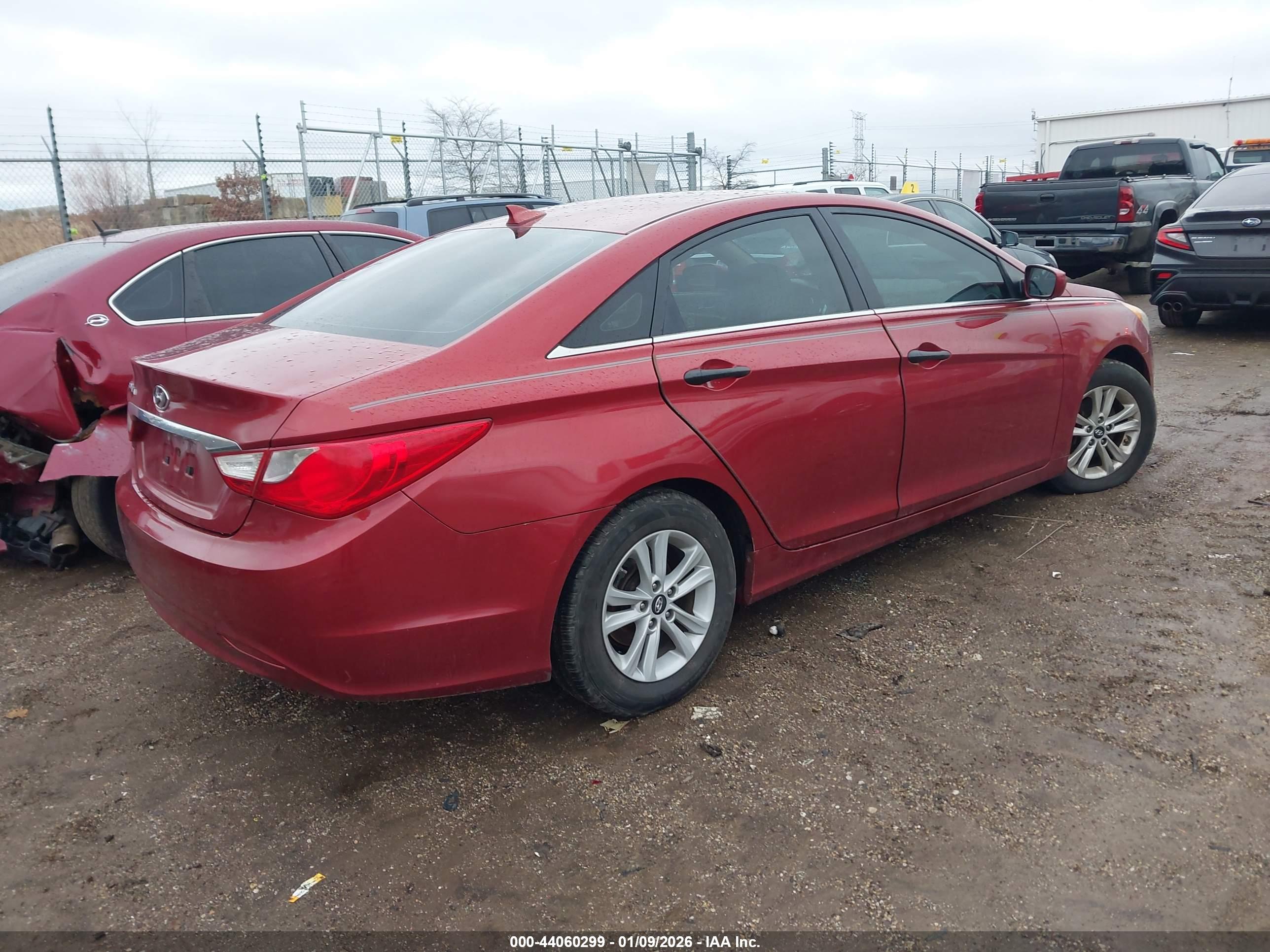 HYUNDAI SONATA image 4