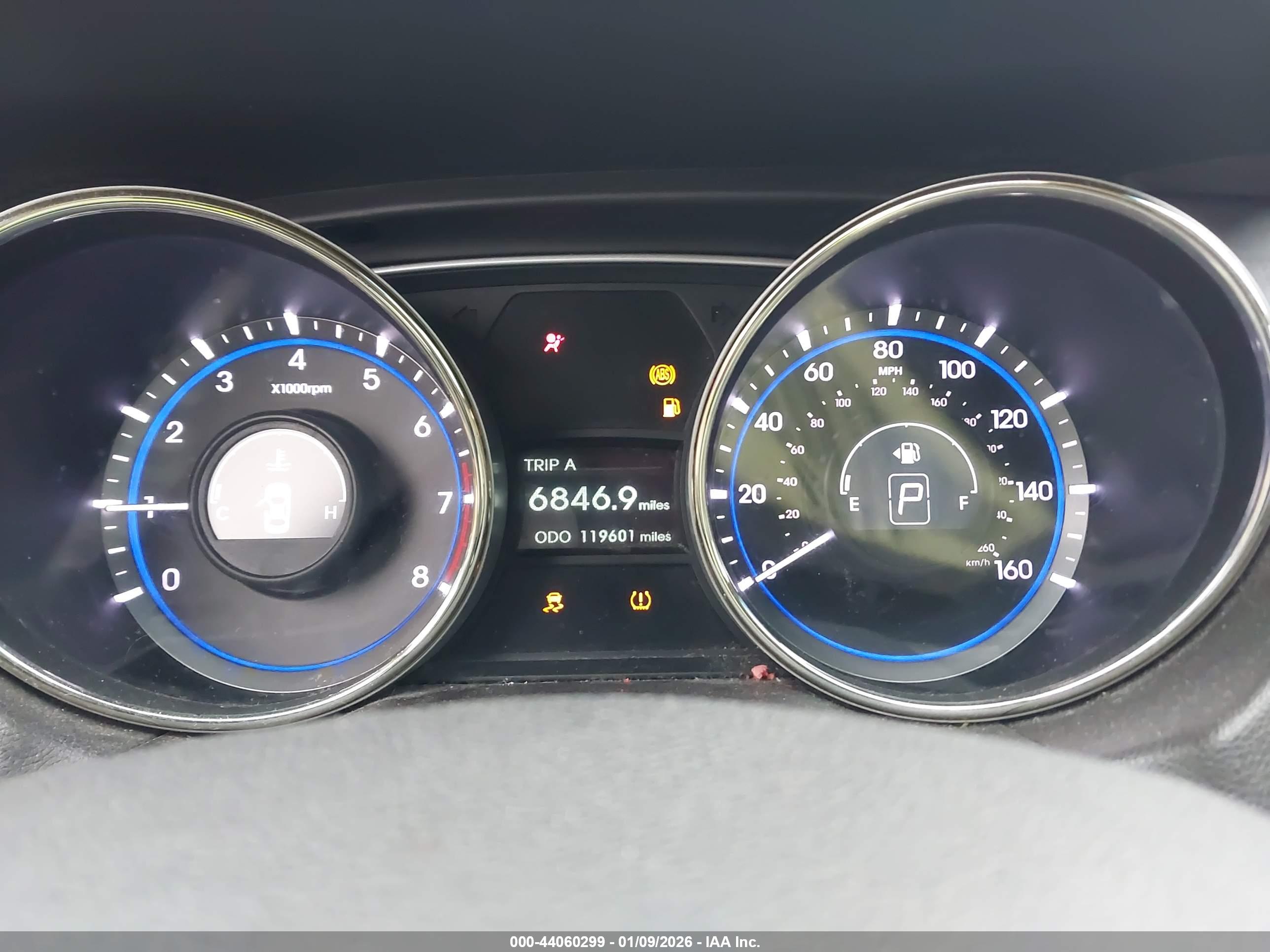 HYUNDAI SONATA image 7
