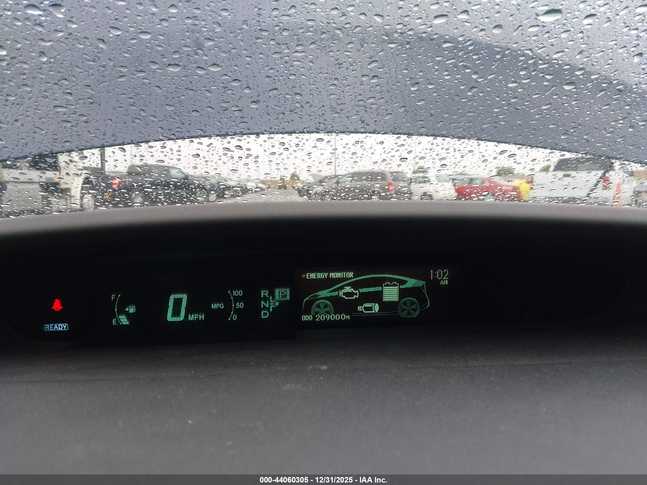TOYOTA PRIUS image 7