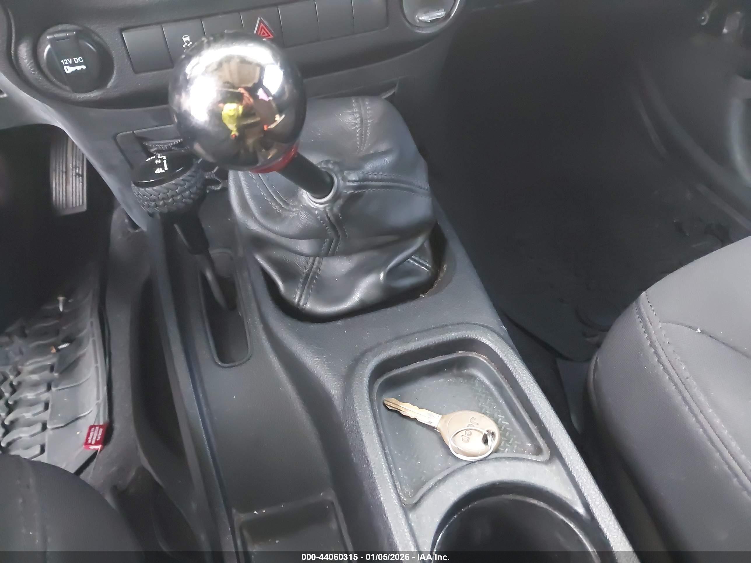 JEEP WRANGLER image 11