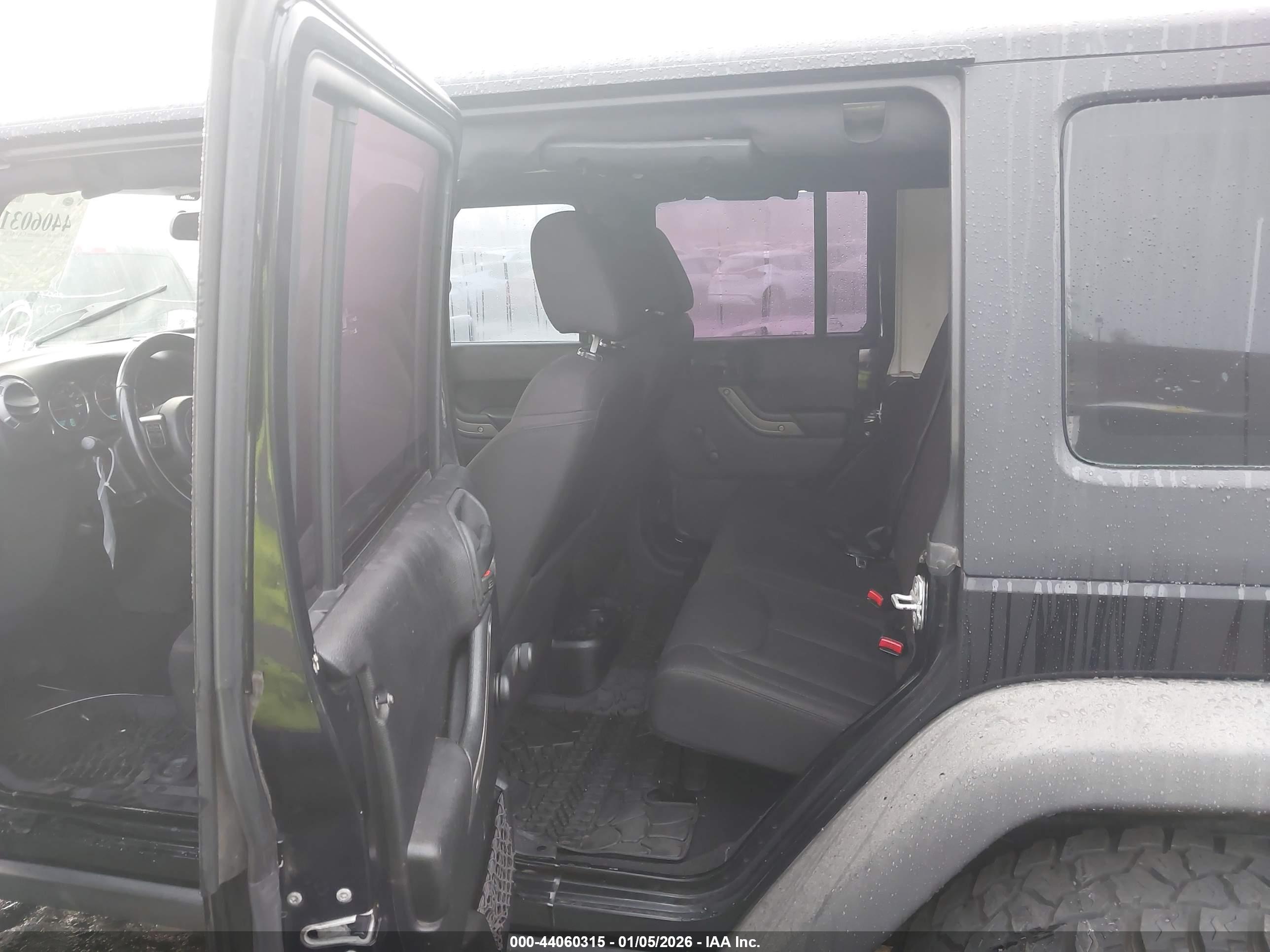 JEEP WRANGLER image 8