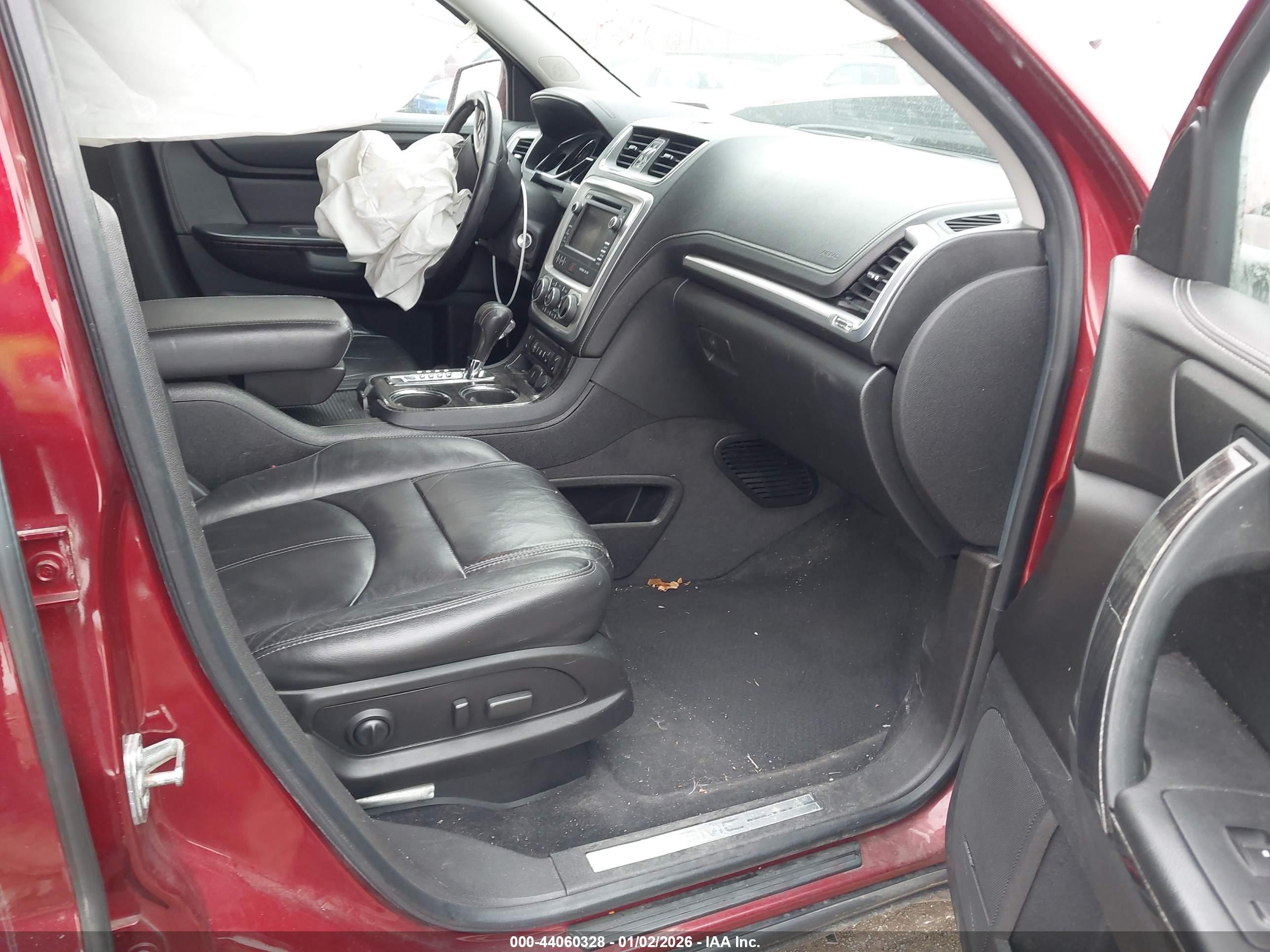 GMC ACADIA image 5
