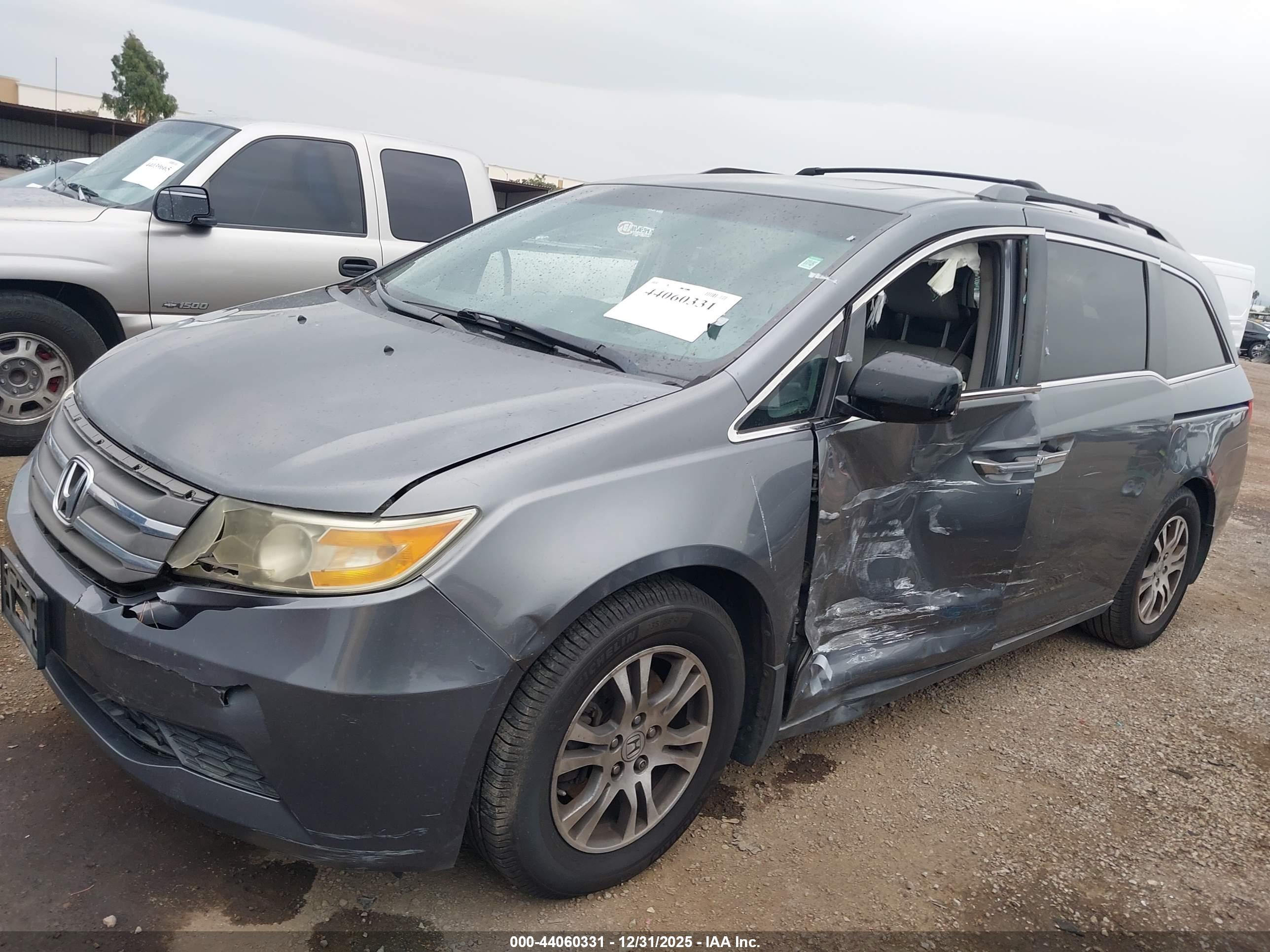 HONDA ODYSSEY image 6