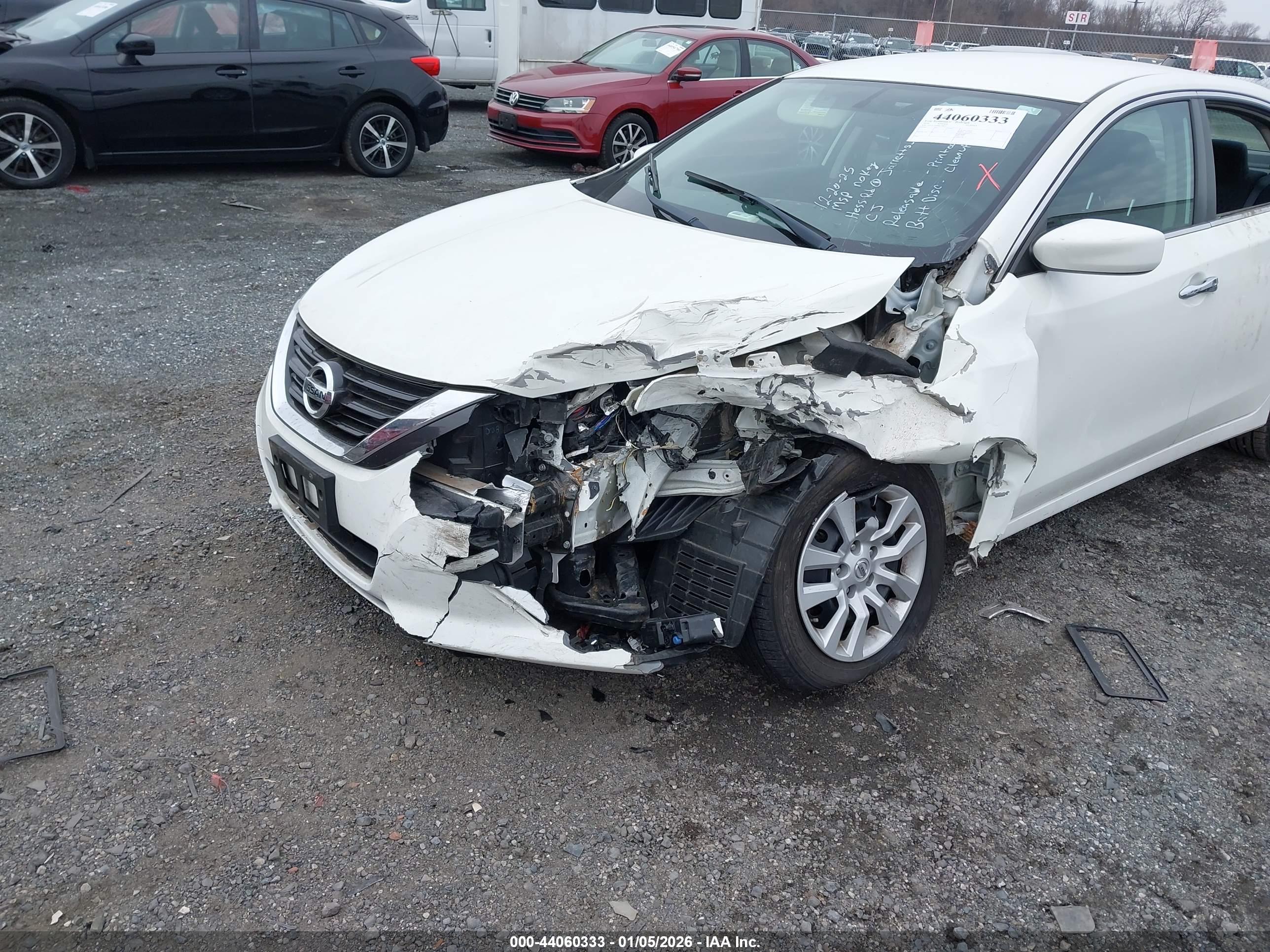 NISSAN ALTIMA image 6