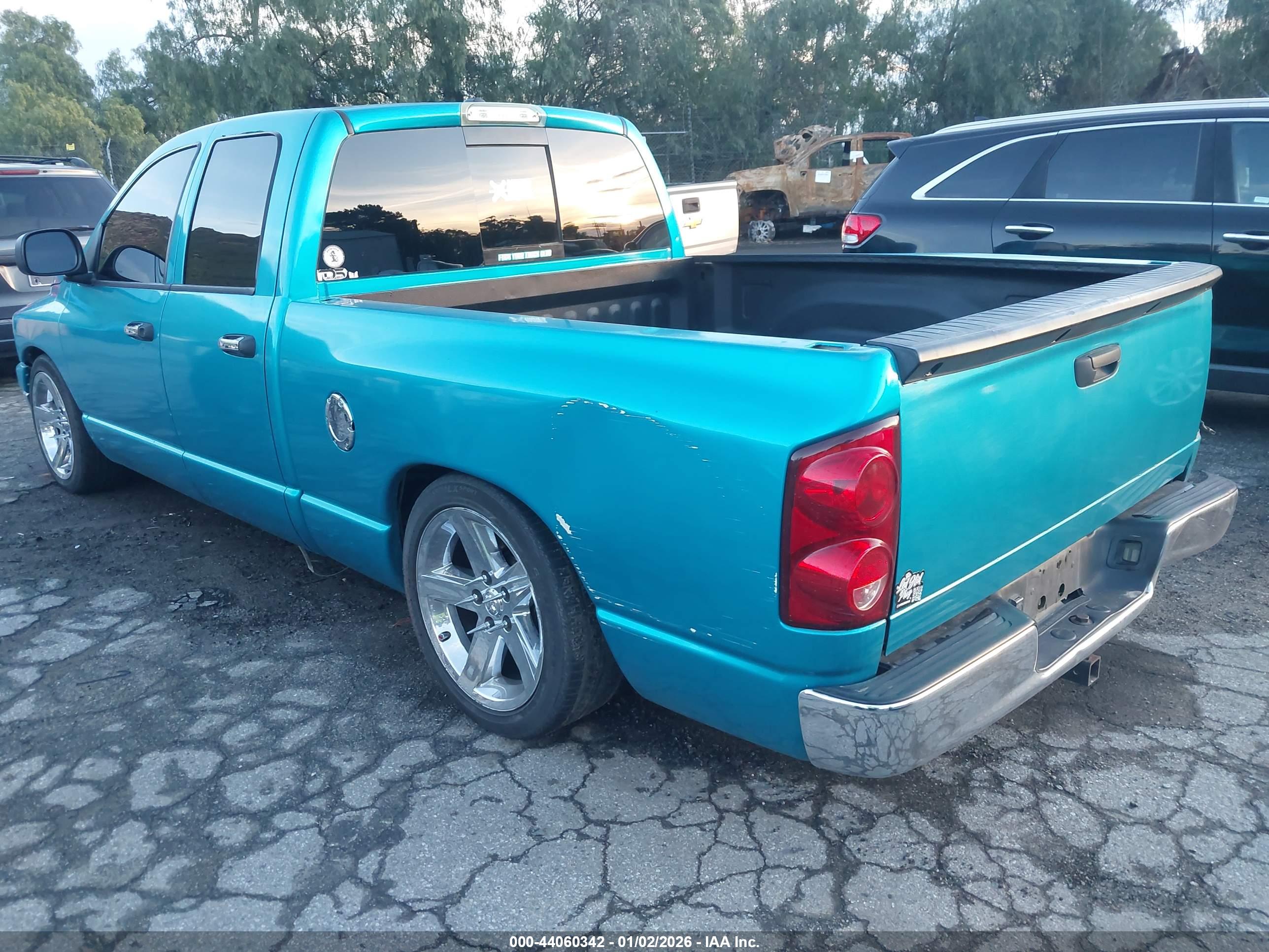 DODGE RAM image 3