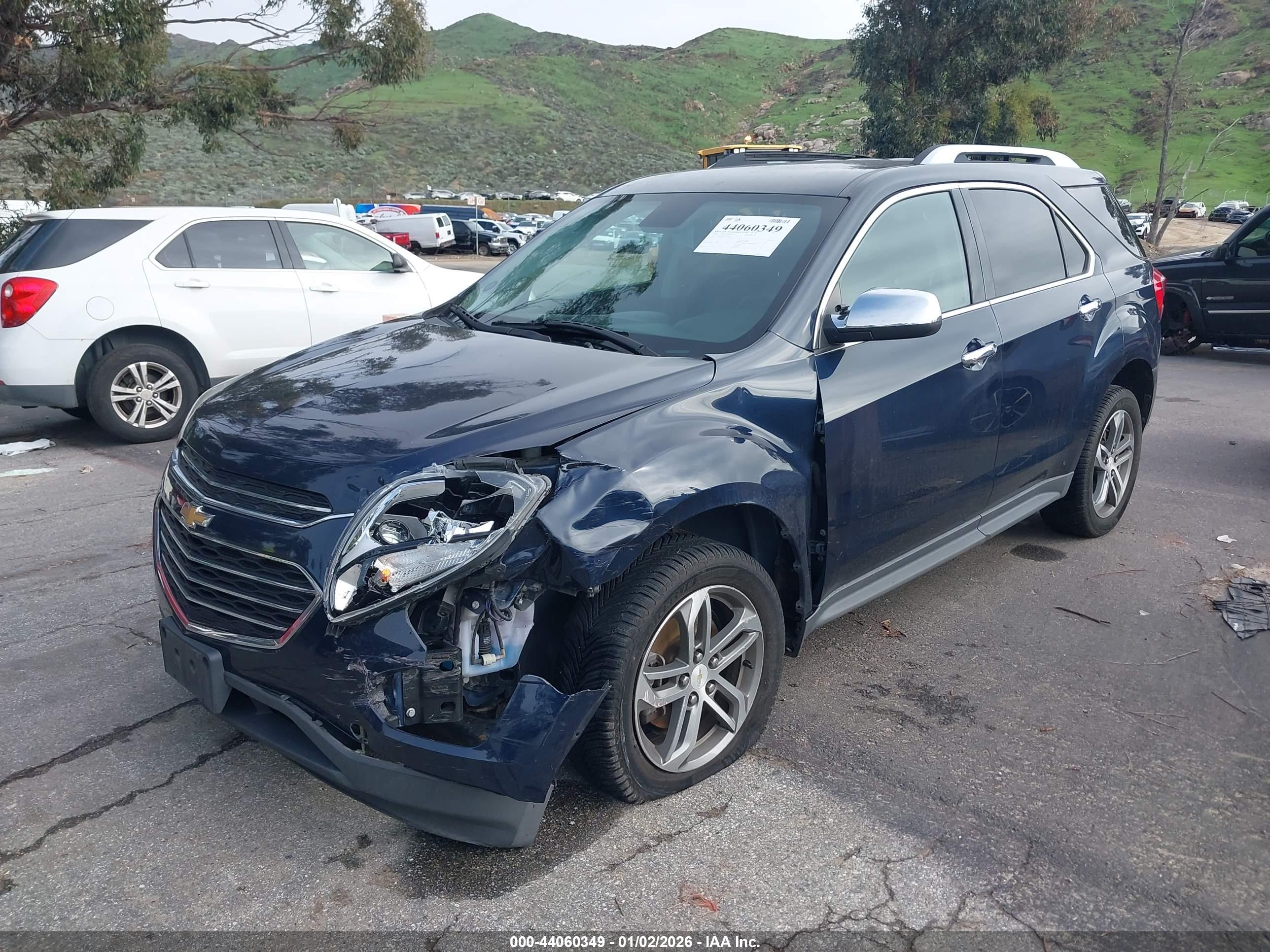 CHEVROLET EQUINOX image 2
