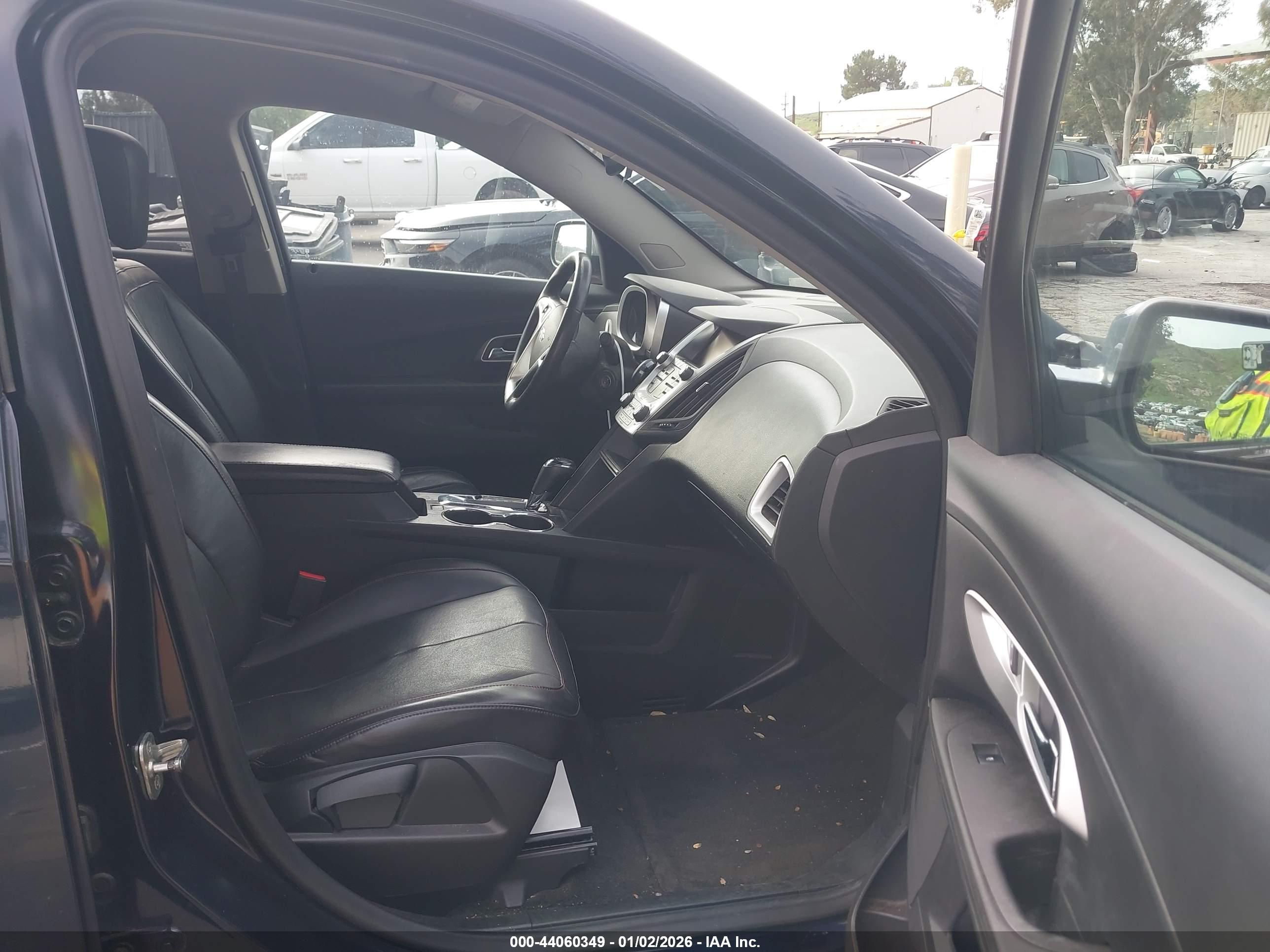 CHEVROLET EQUINOX image 5