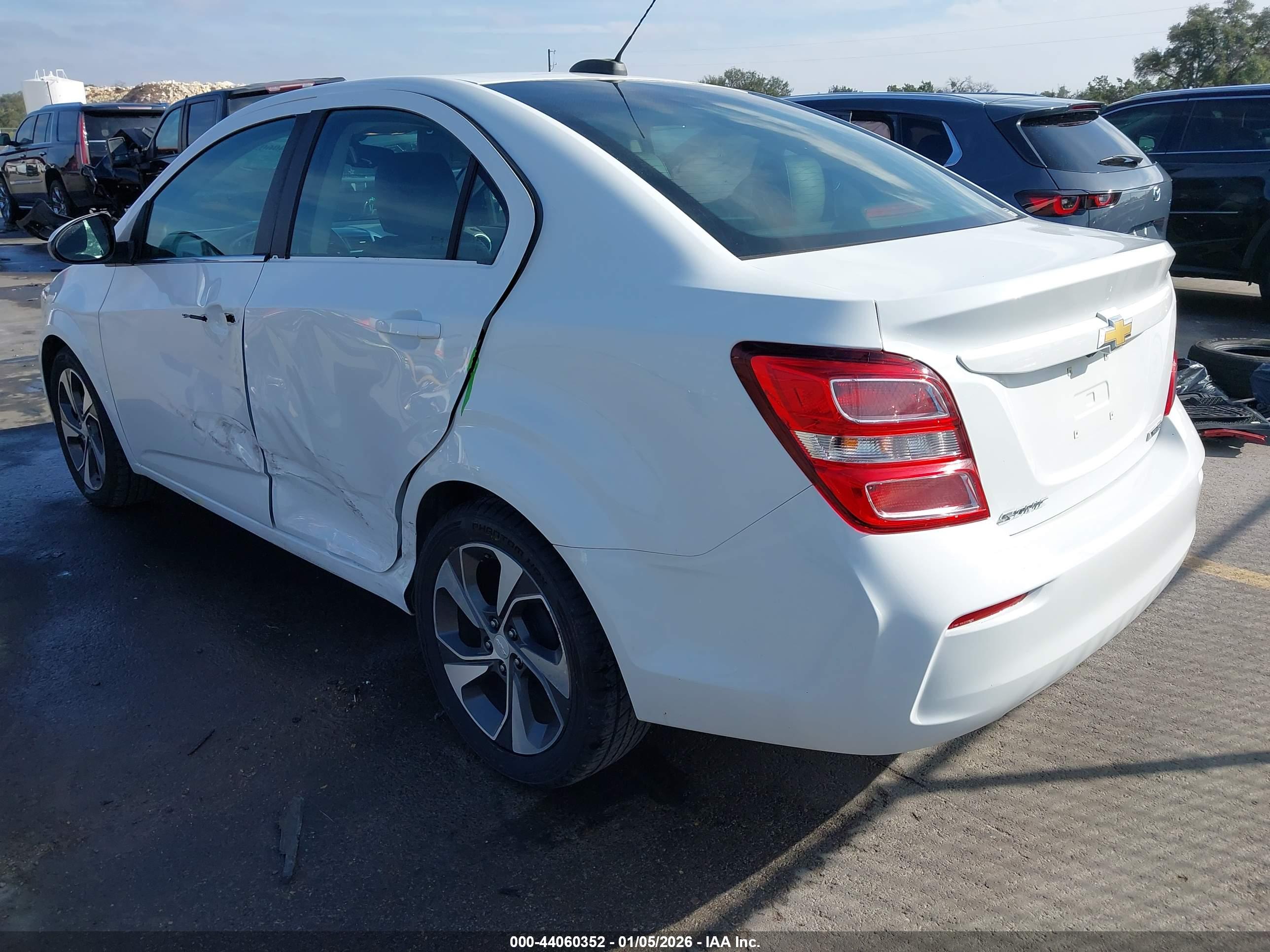 CHEVROLET SONIC image 3