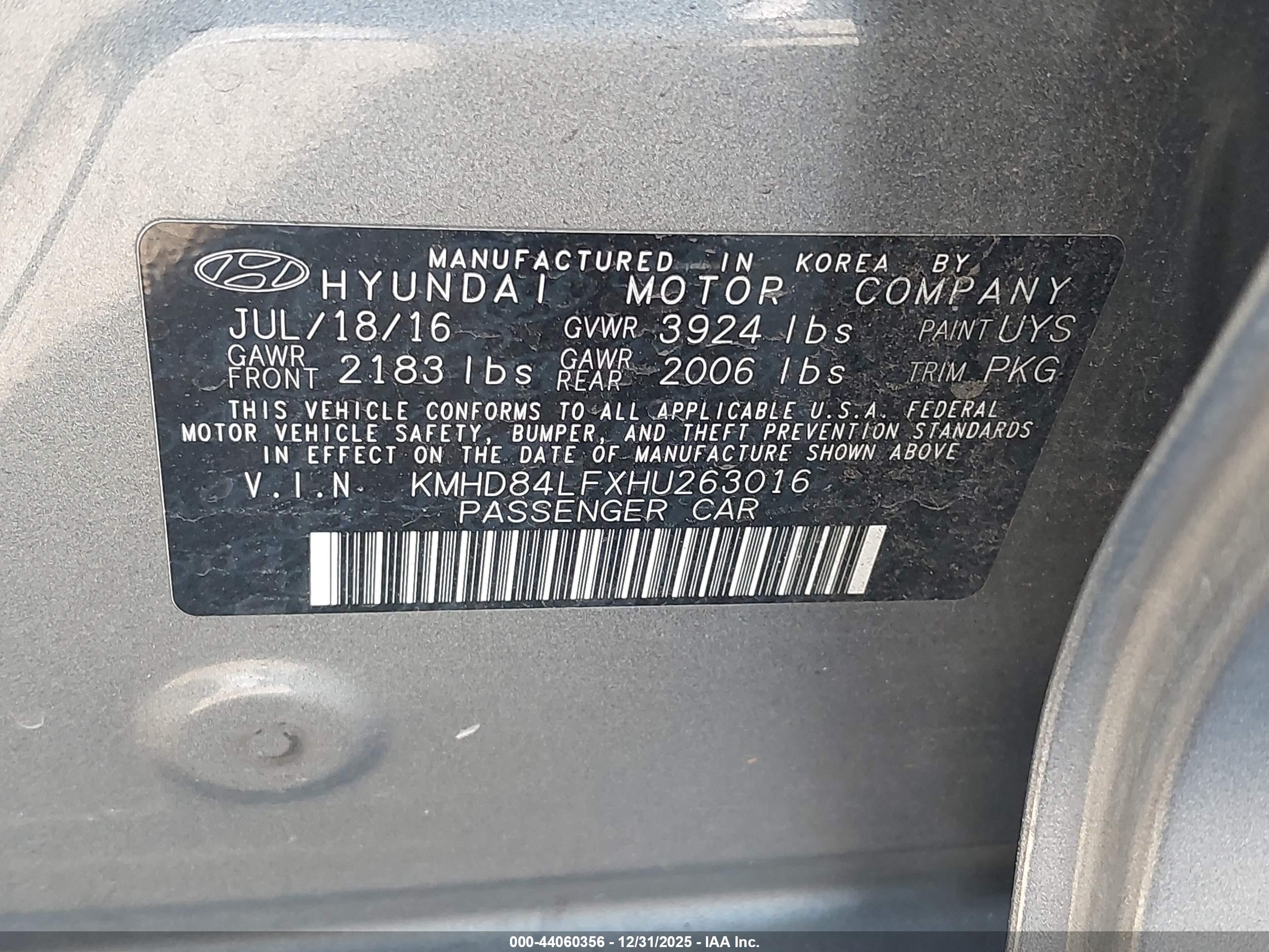 HYUNDAI ELANTRA image 9