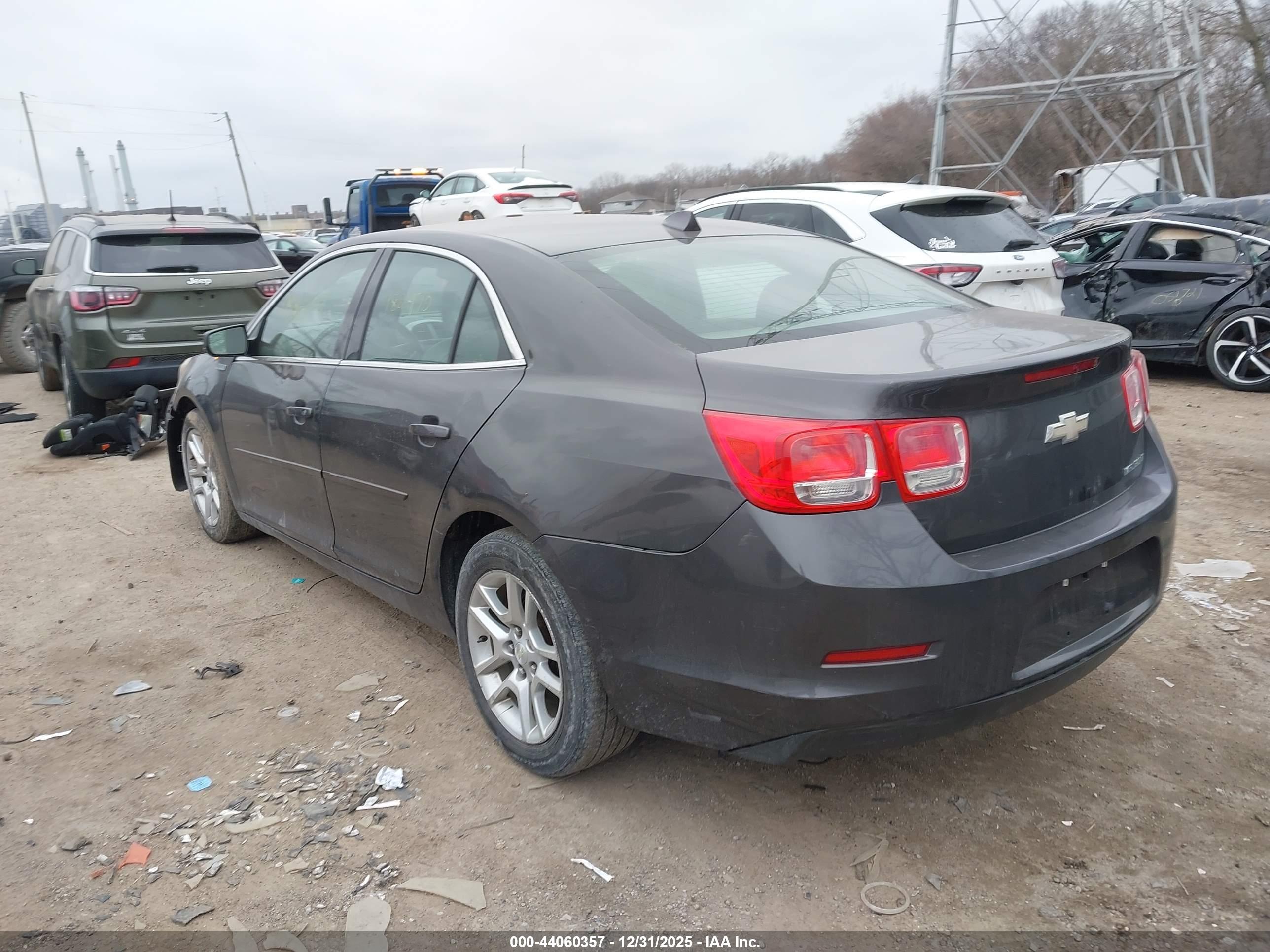 CHEVROLET MALIBU image 3