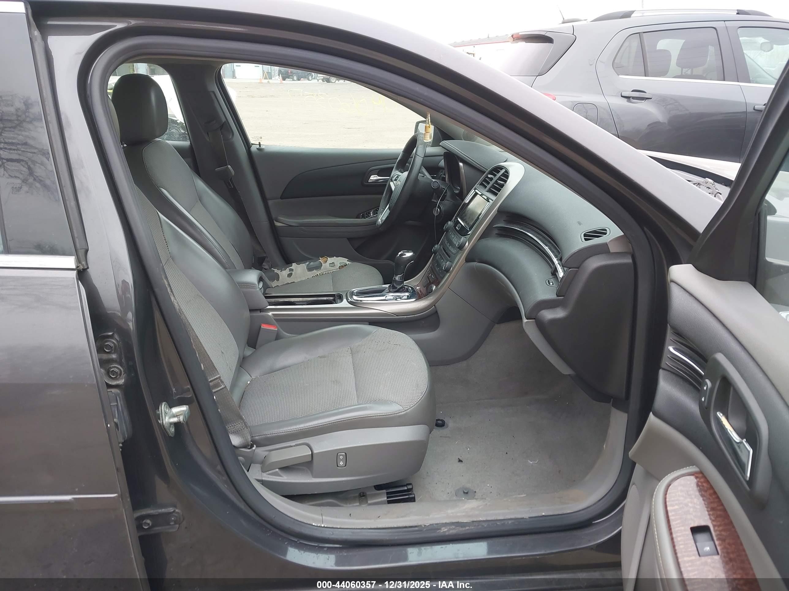 CHEVROLET MALIBU image 5