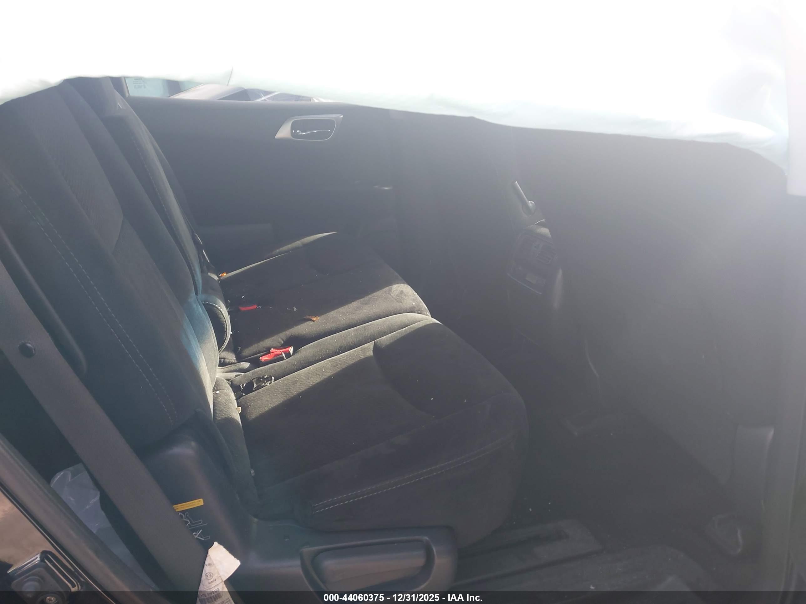 NISSAN PATHFINDER image 8
