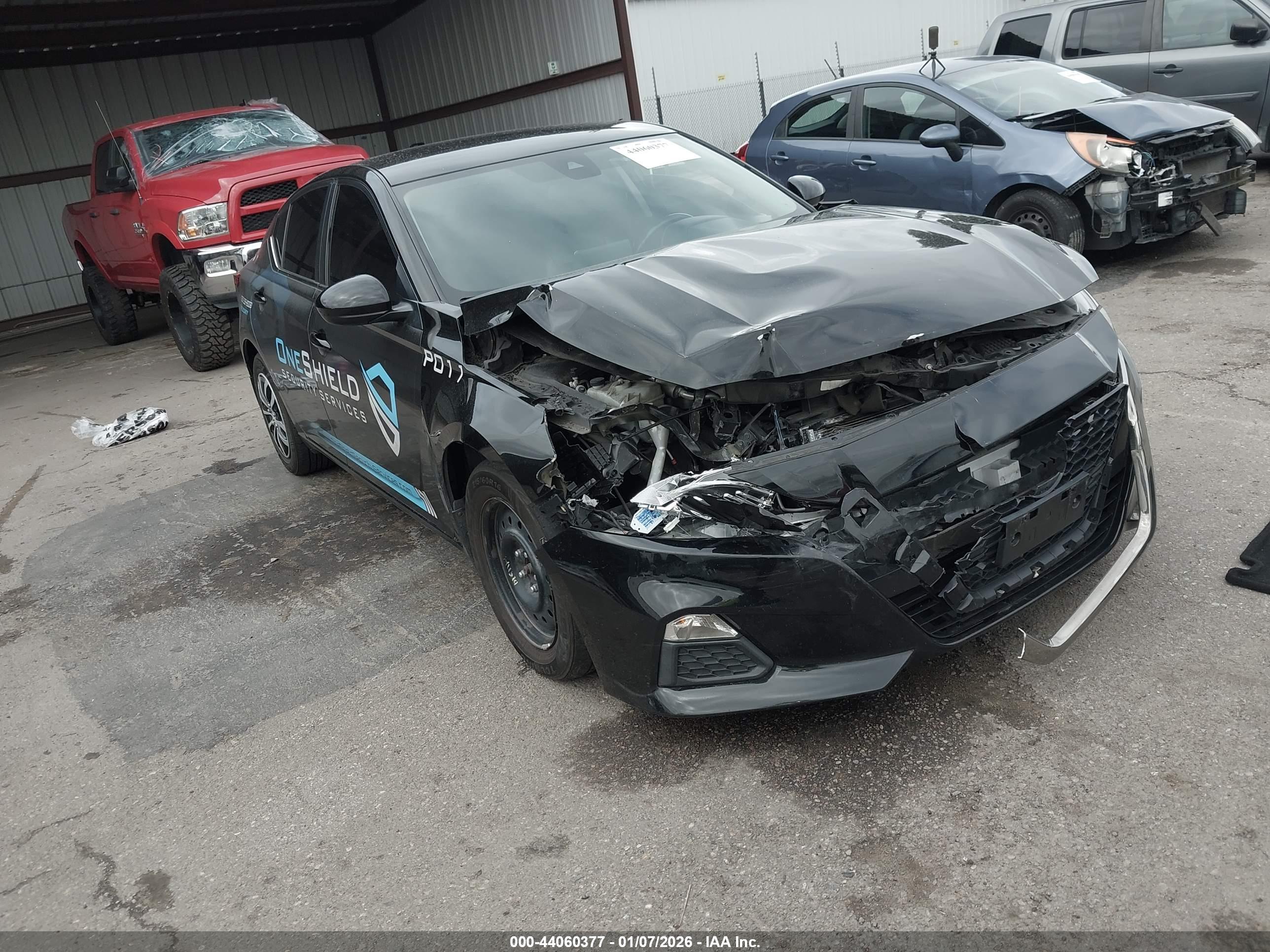 NISSAN ALTIMA image 6