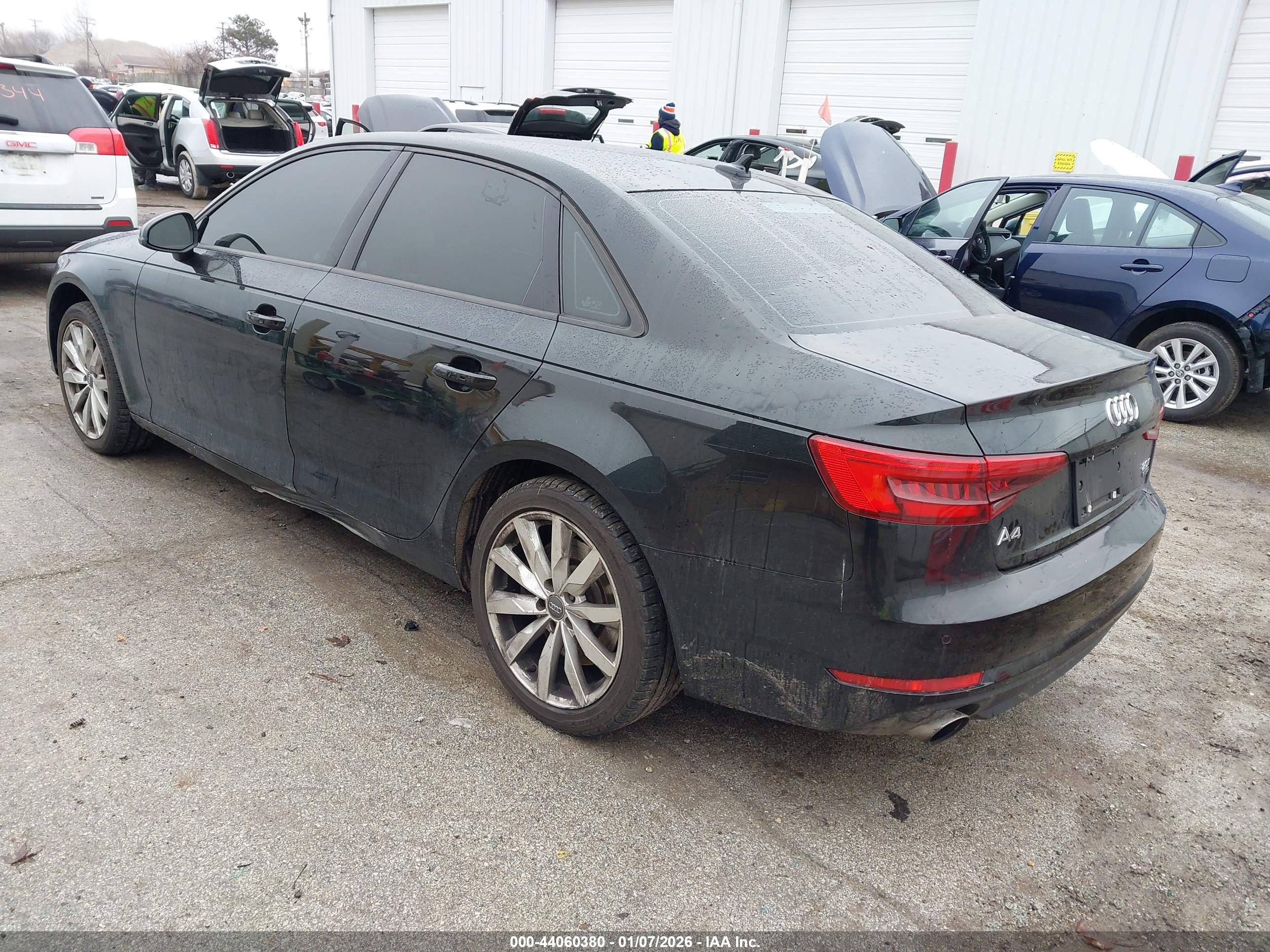 AUDI A4 image 3