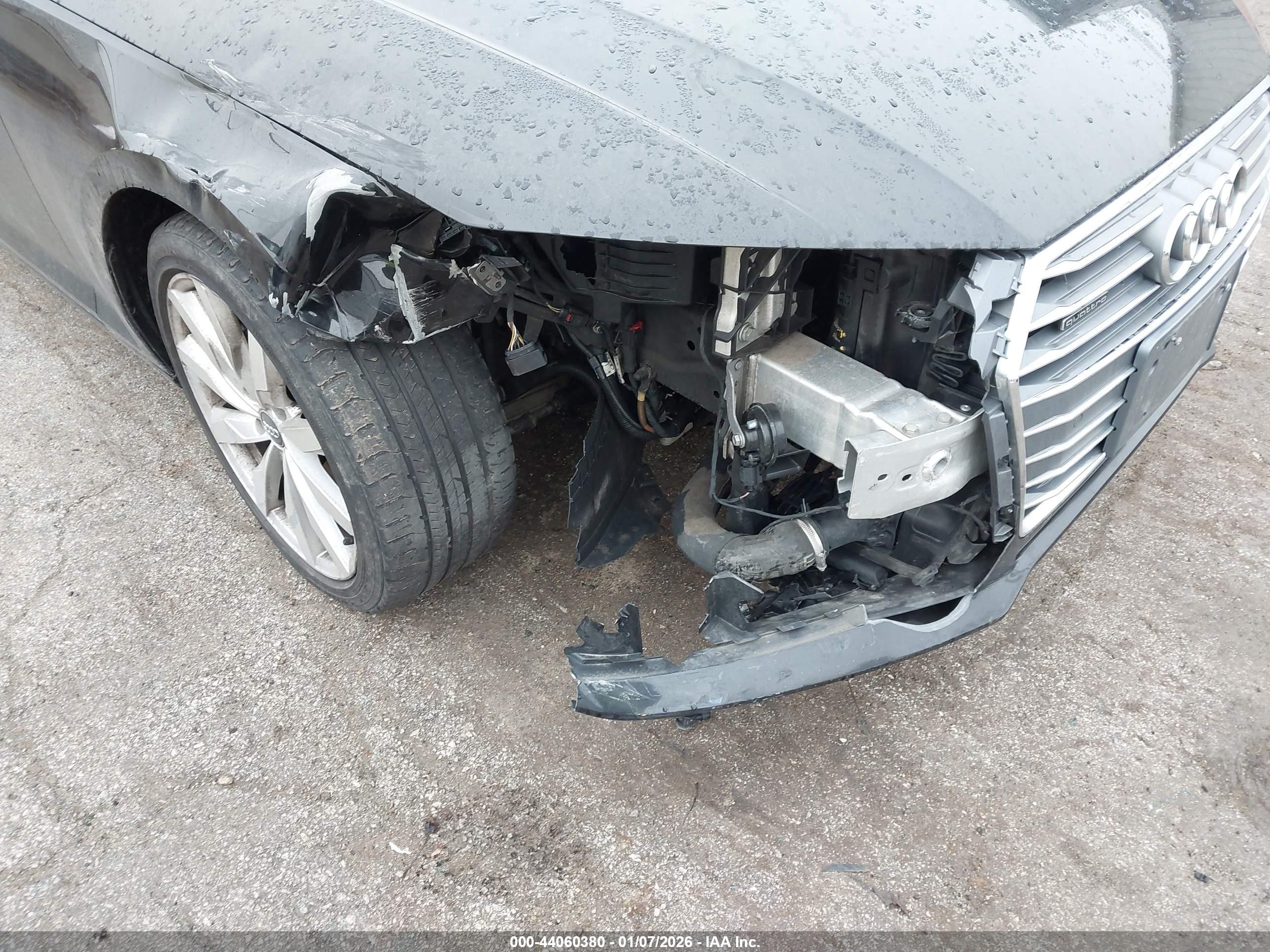 AUDI A4 image 6