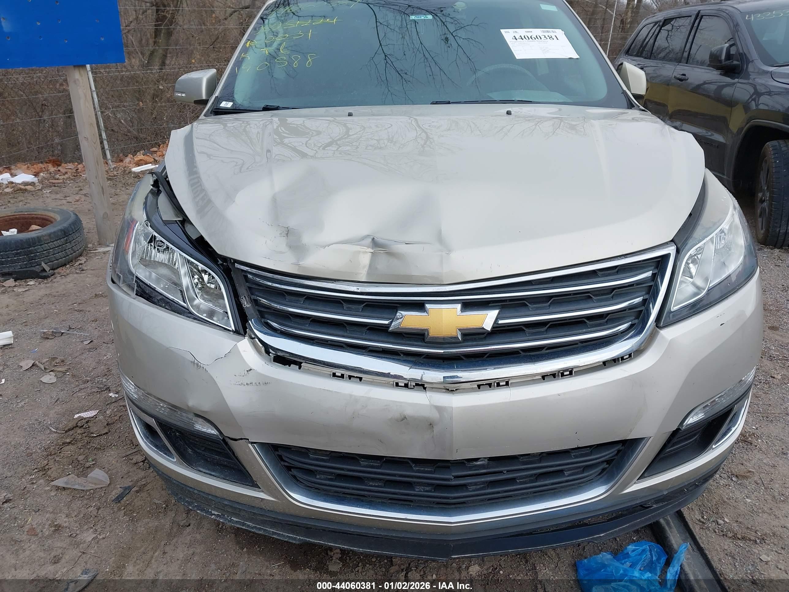 CHEVROLET TRAVERSE image 6