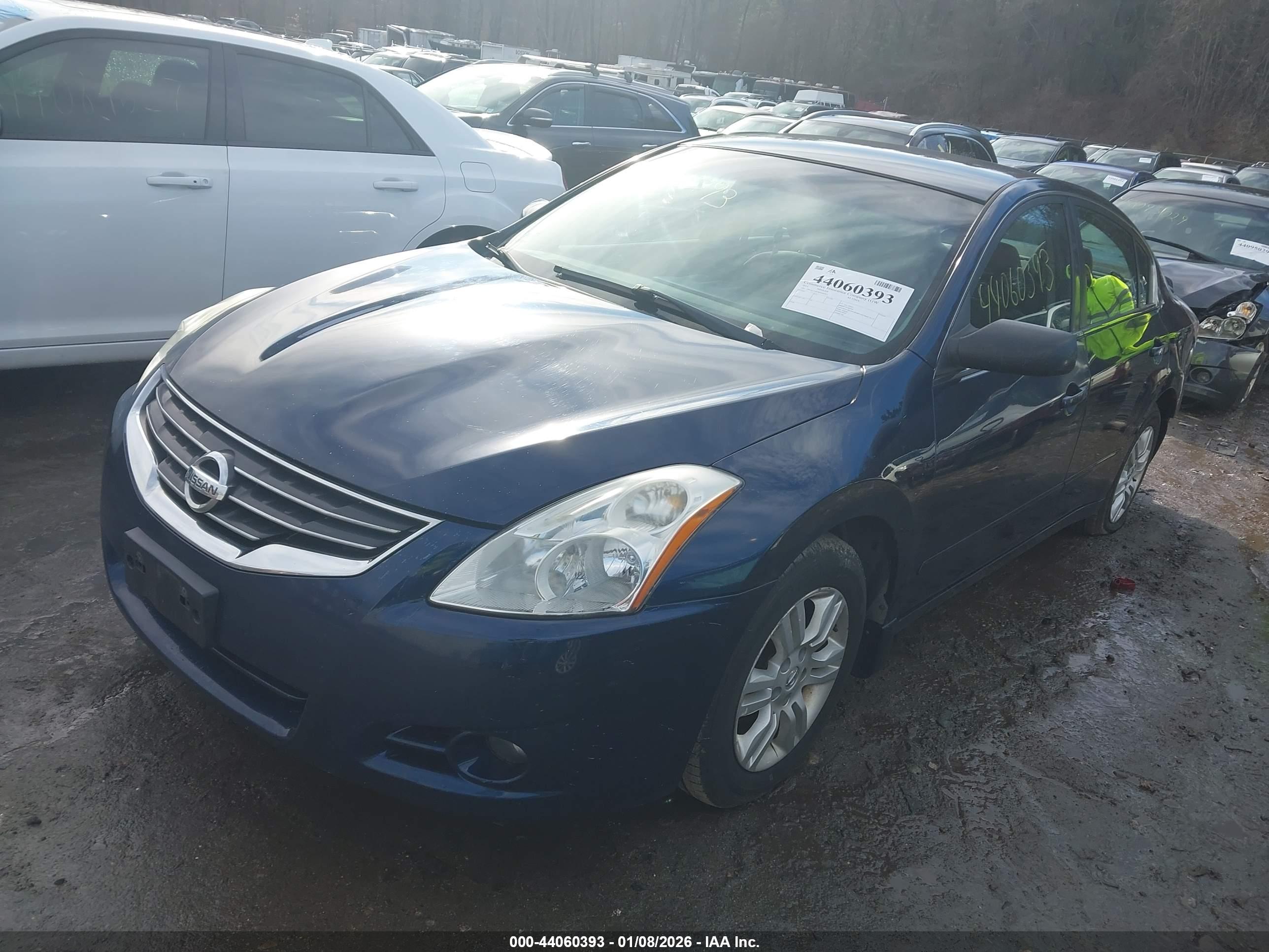 NISSAN ALTIMA image 2