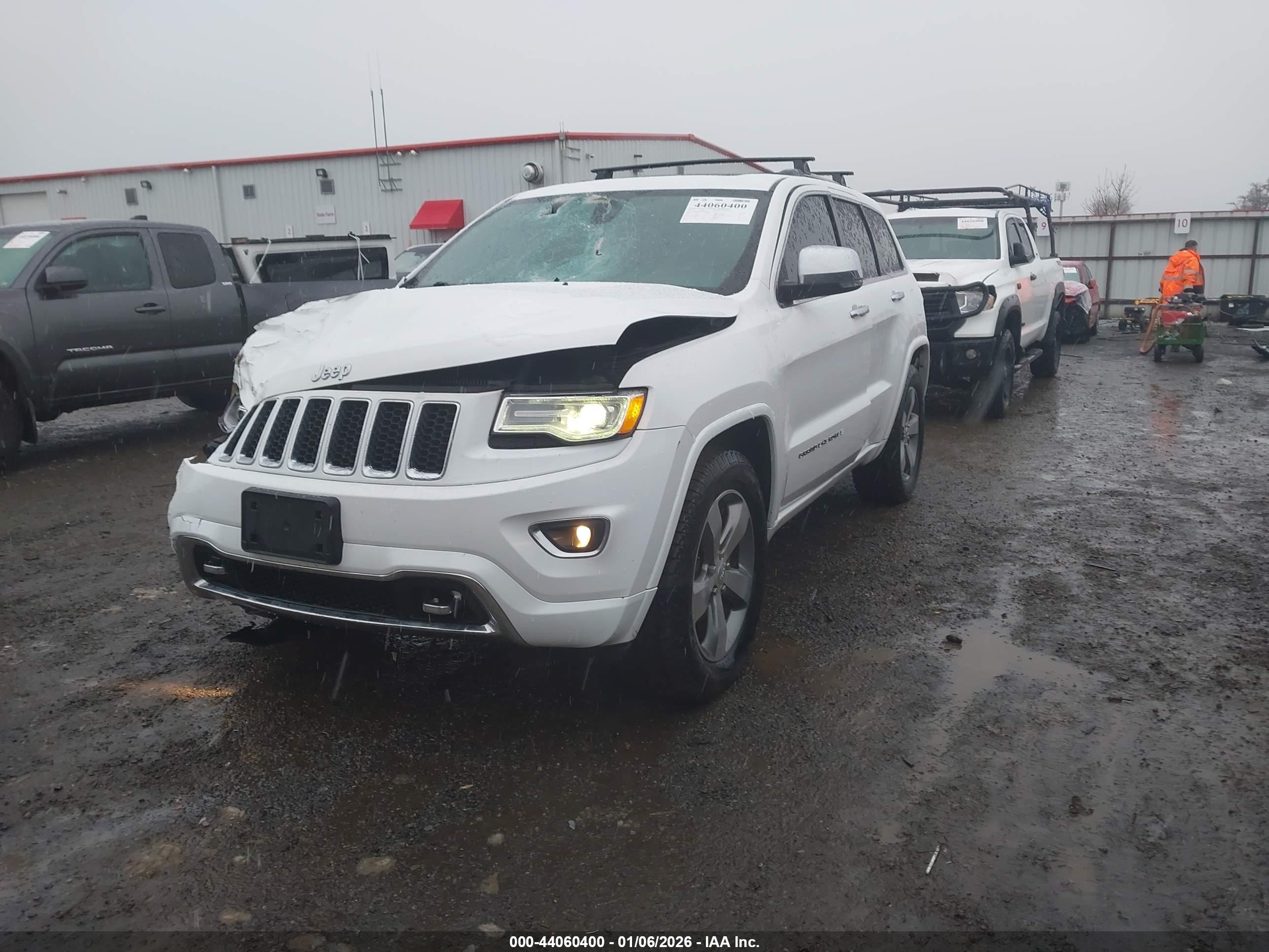 JEEP GRAND image 2