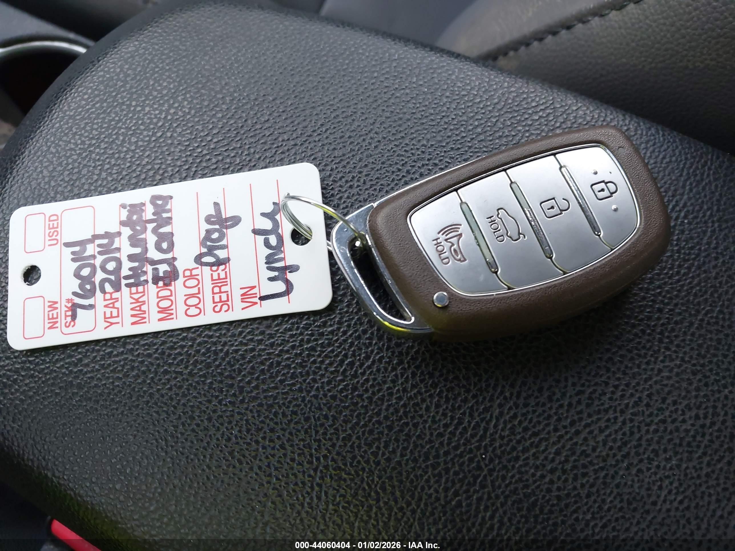 HYUNDAI ELANTRA image 11