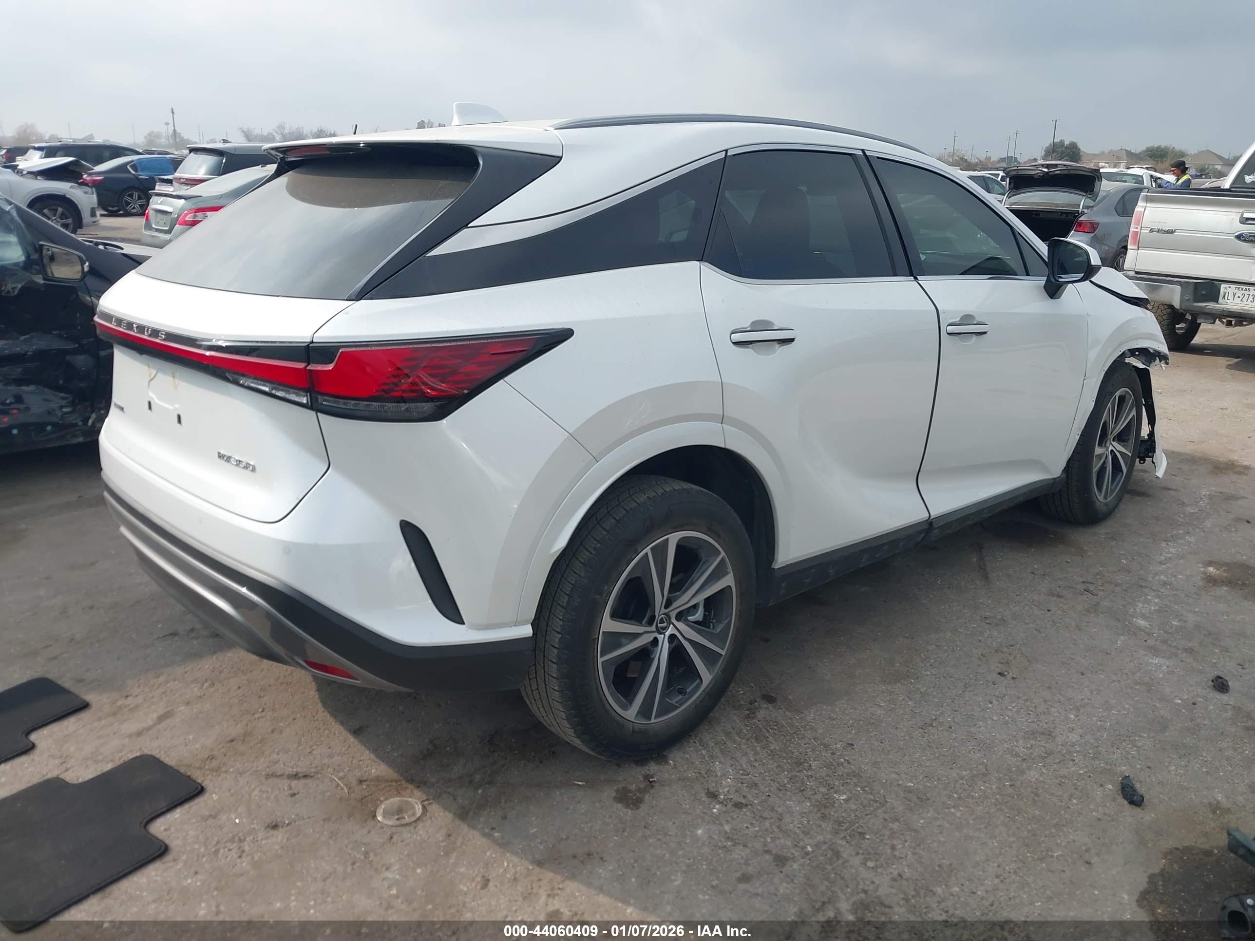 LEXUS RX image 4