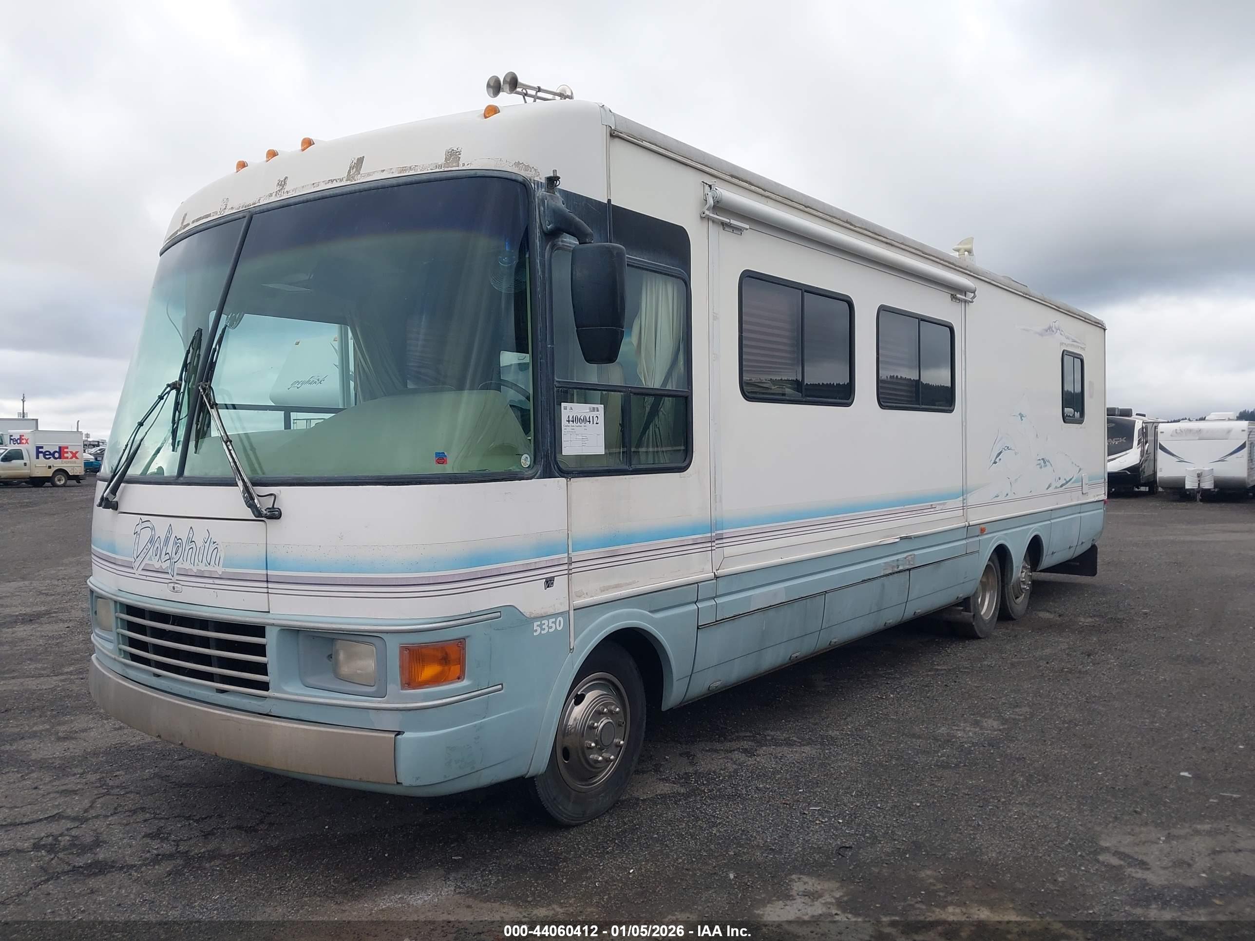 FORD F550 image 2