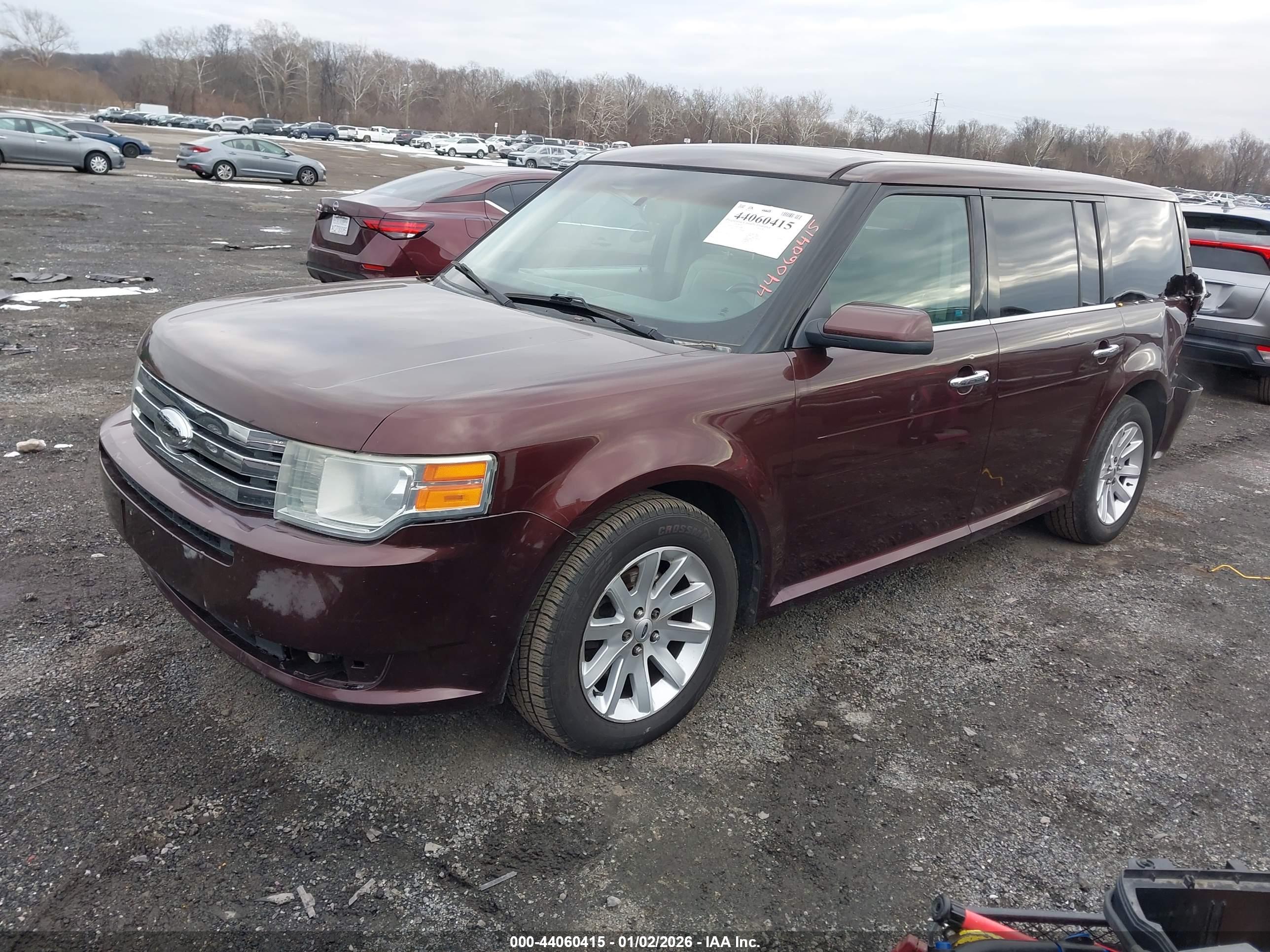 FORD FLEX image 2