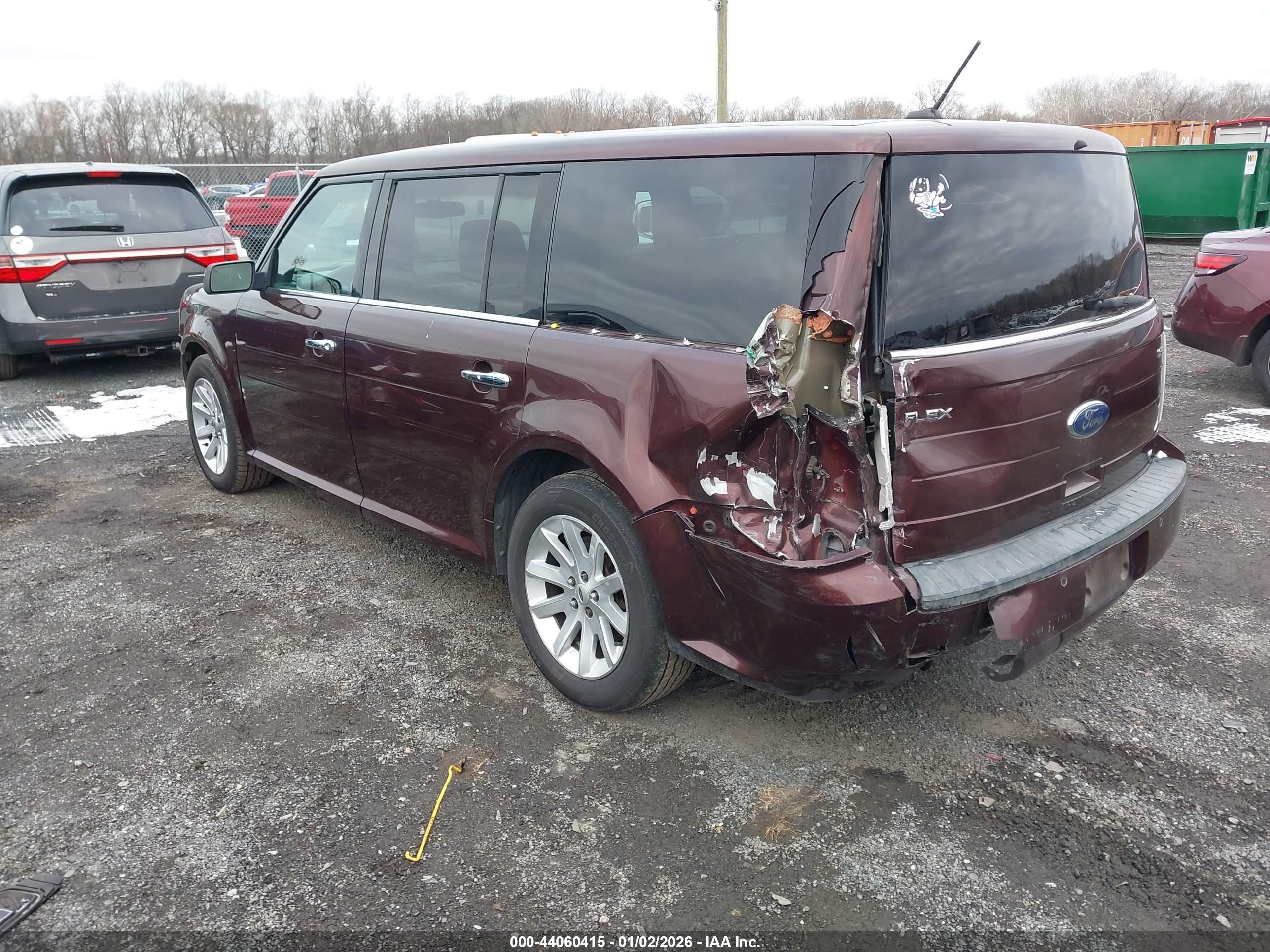 FORD FLEX image 3