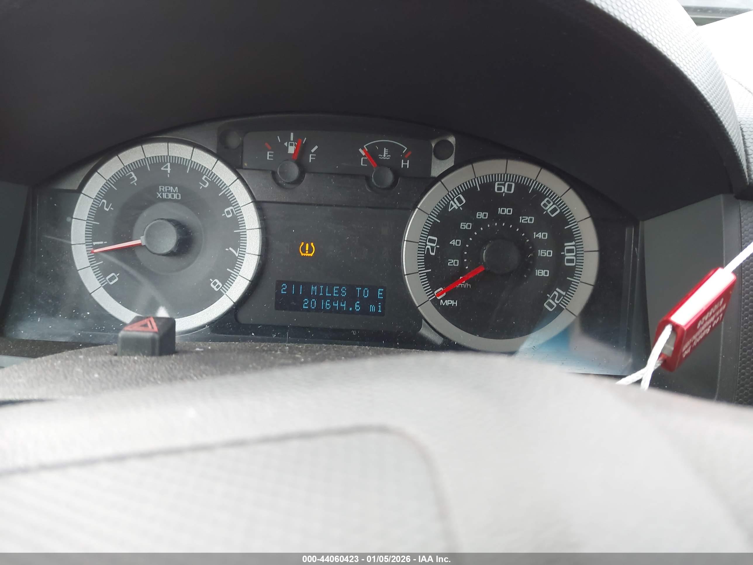FORD ESCAPE image 7