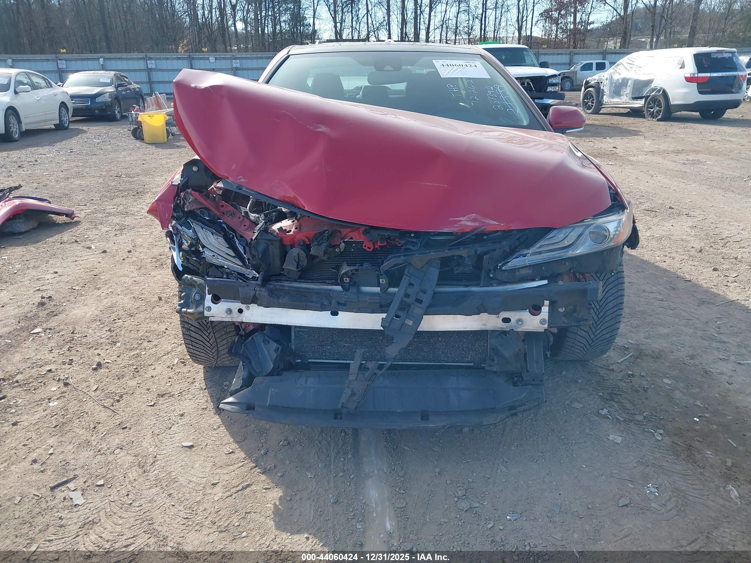 TOYOTA CAMRY image 6