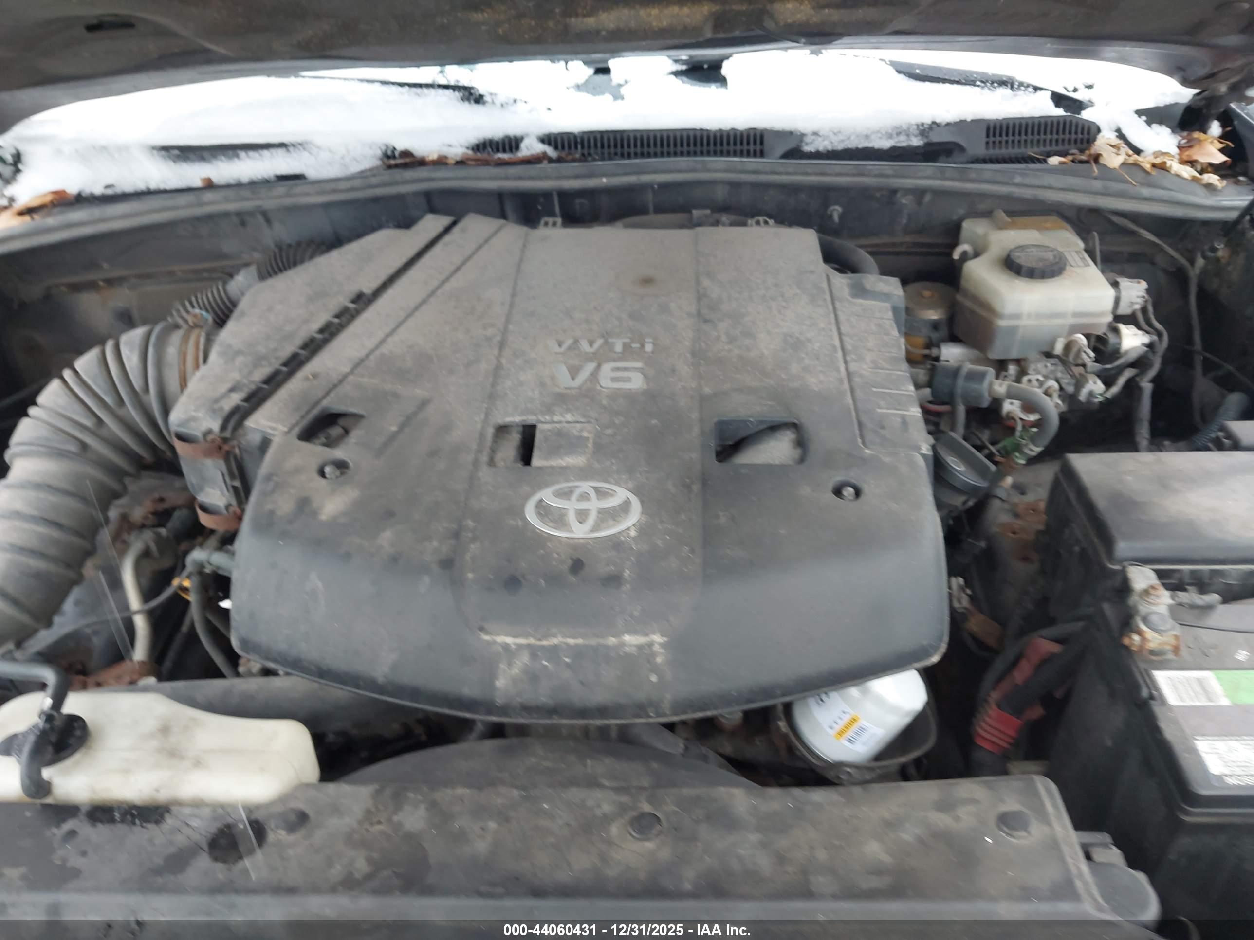 TOYOTA 4RUNNER image 10