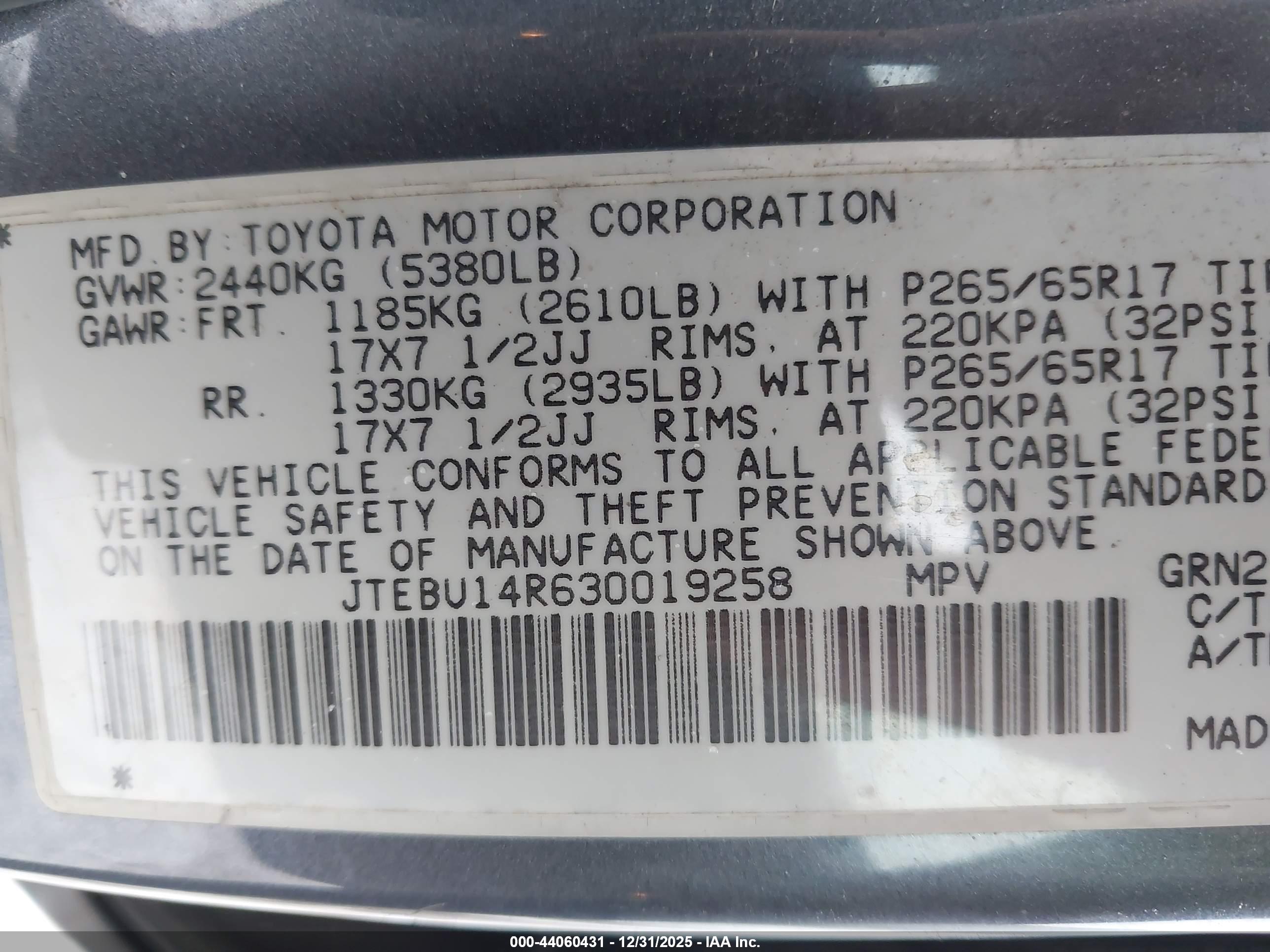 TOYOTA 4RUNNER image 9