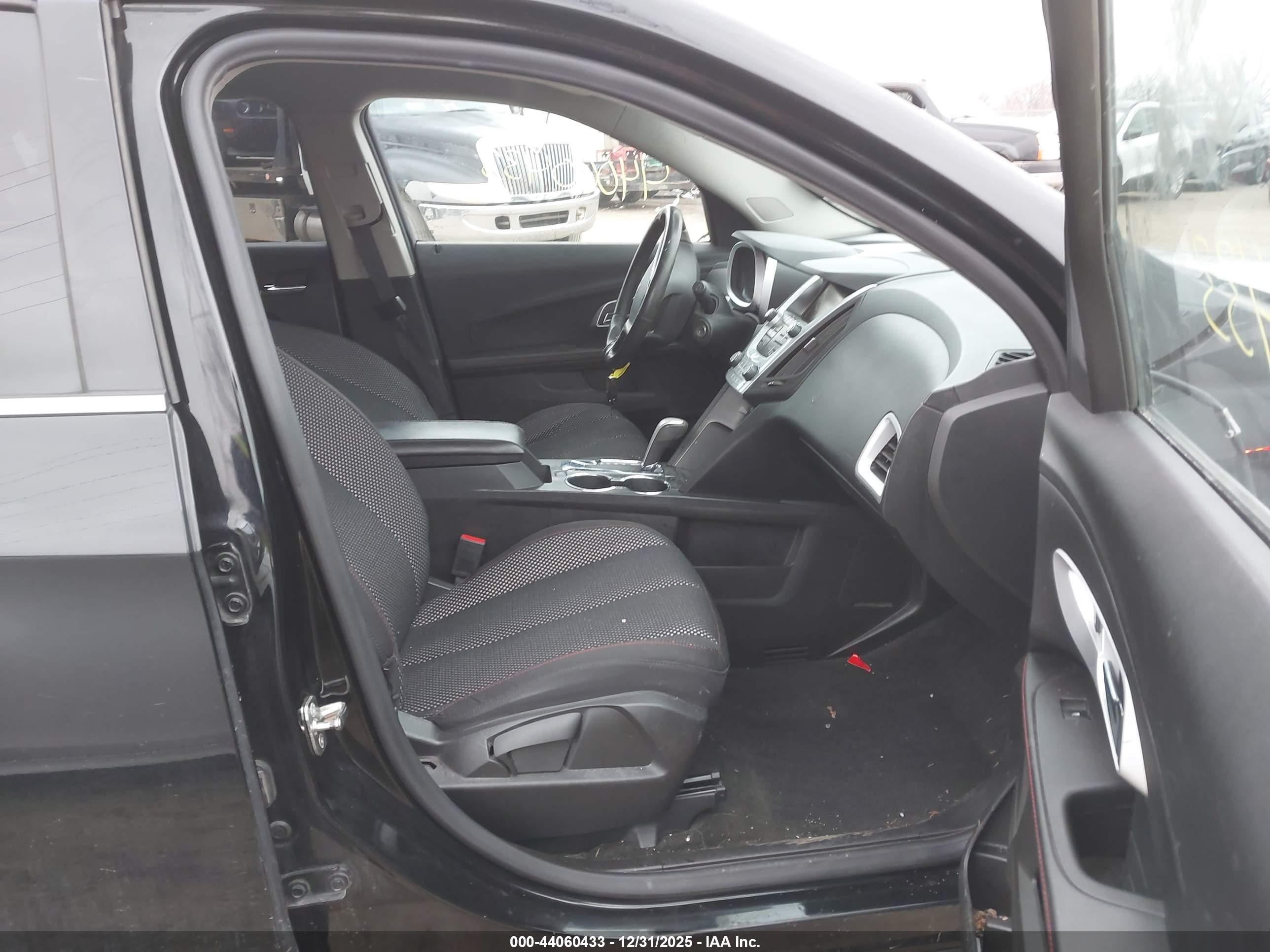 CHEVROLET EQUINOX image 5