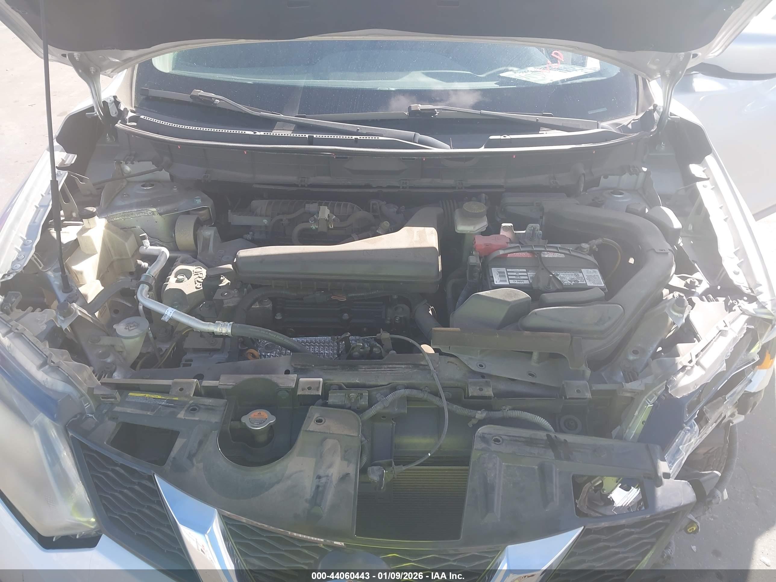 NISSAN ROGUE image 10