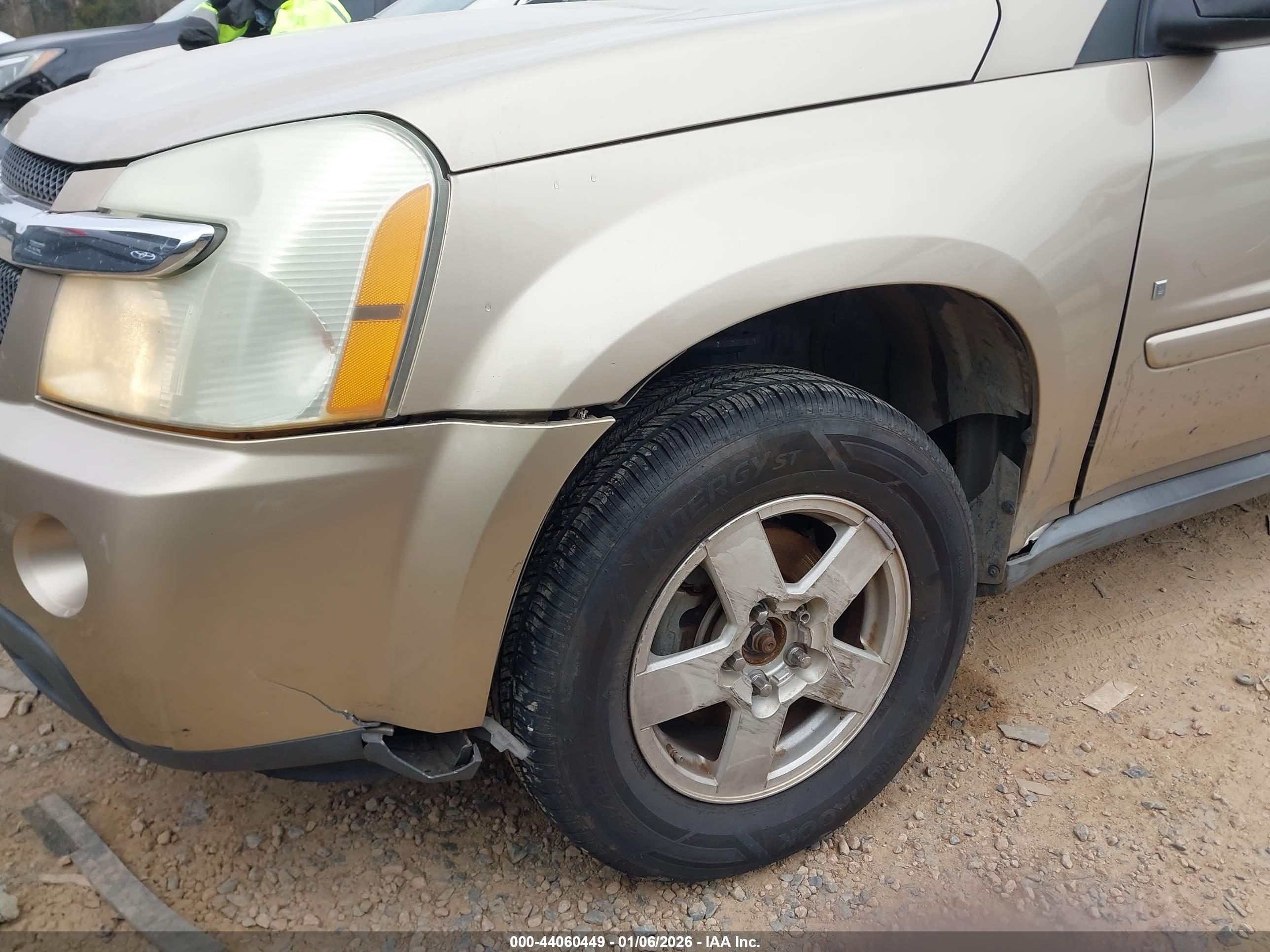 CHEVROLET EQUINOX image 6