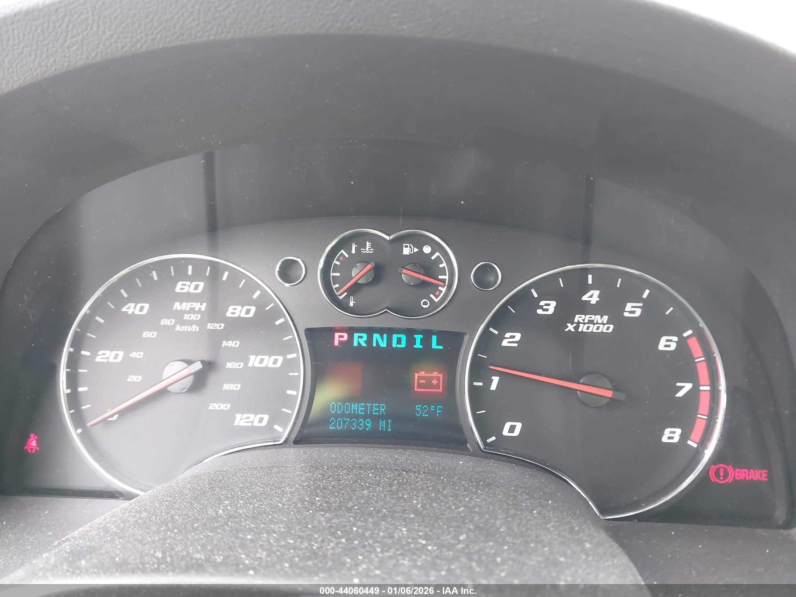 CHEVROLET EQUINOX image 7