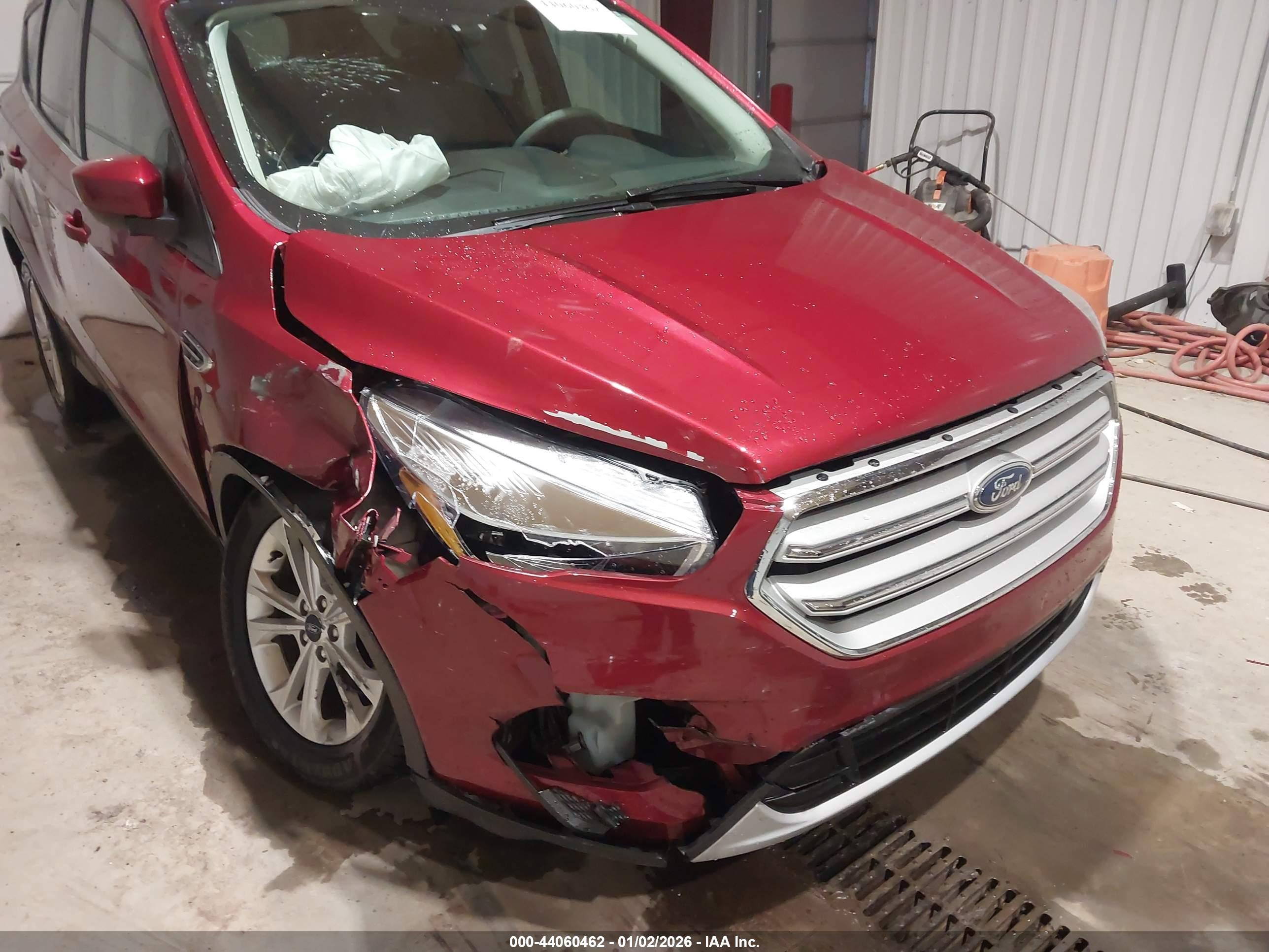 FORD ESCAPE image 6