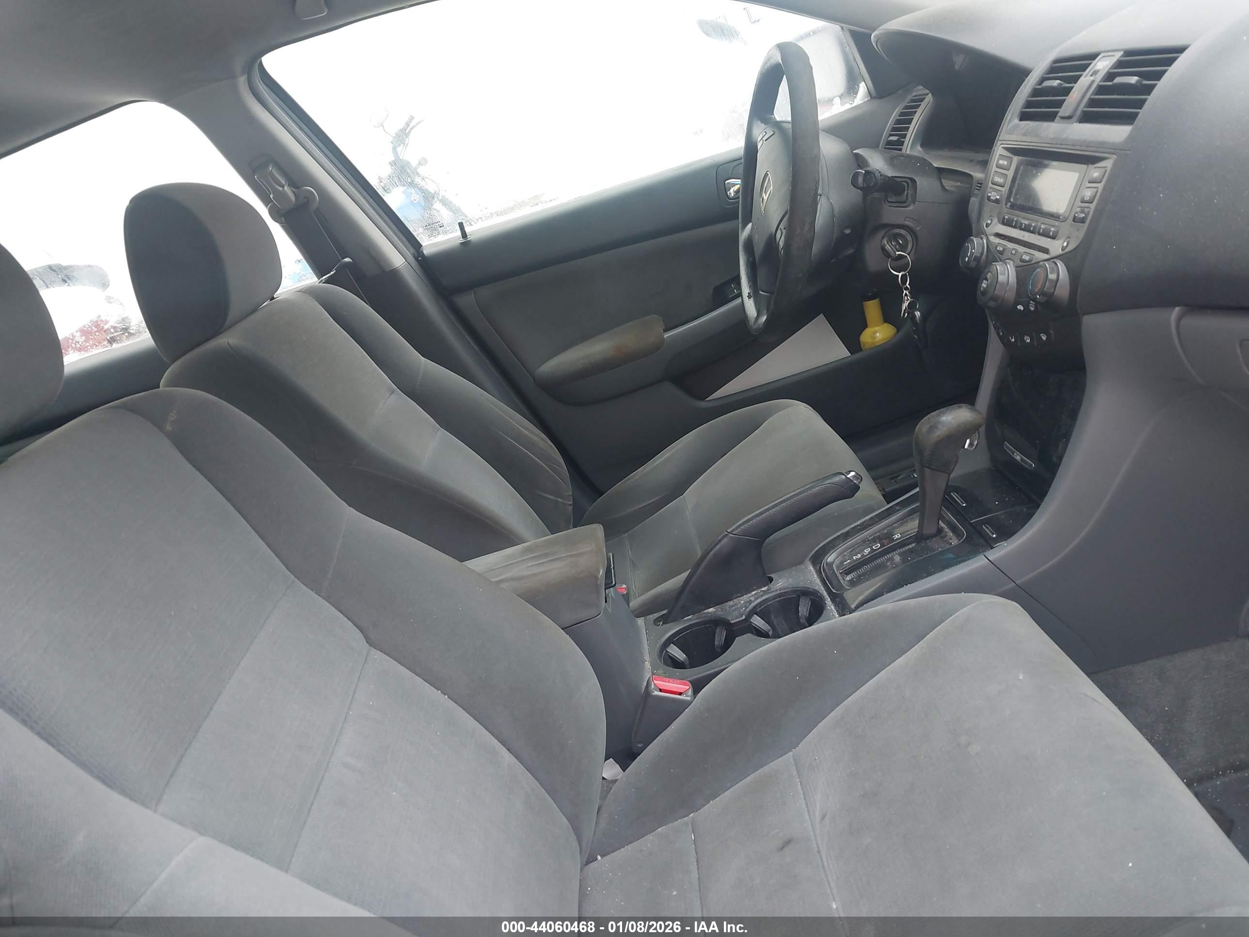 HONDA ACCORD image 5