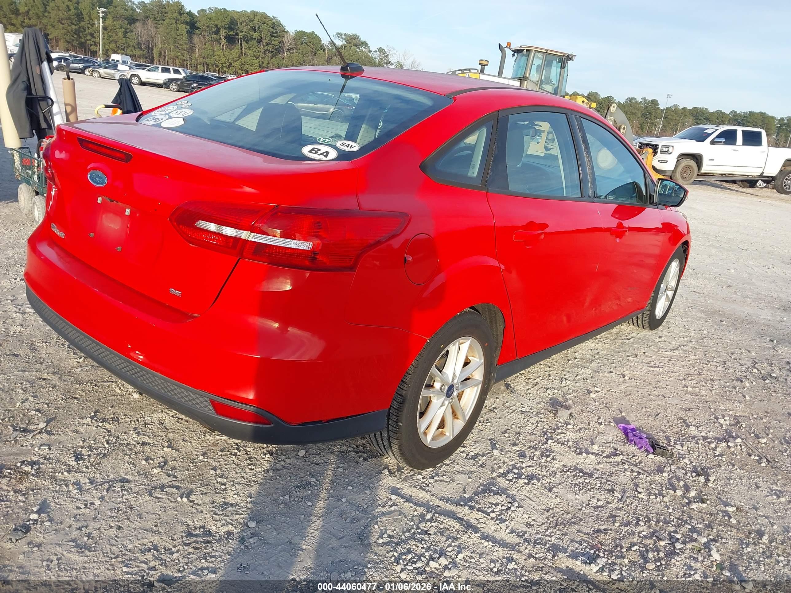 FORD FOCUS image 4