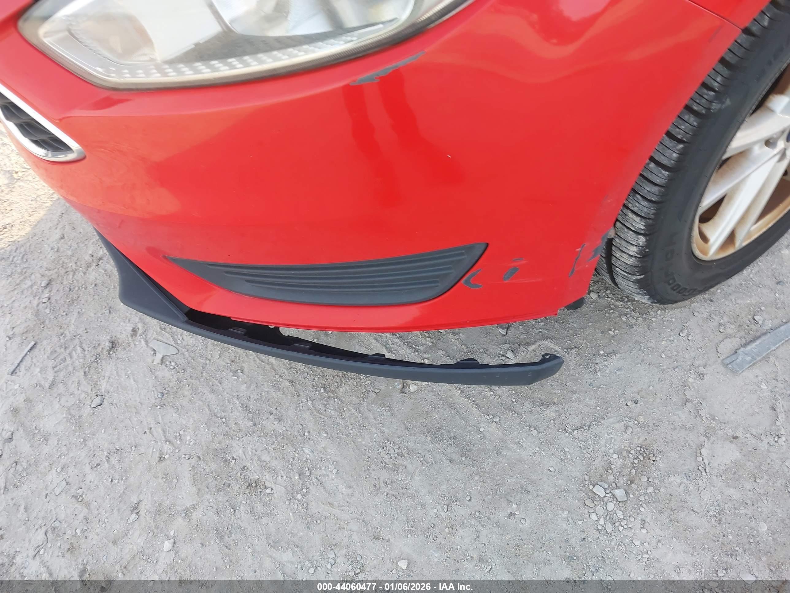 FORD FOCUS image 6